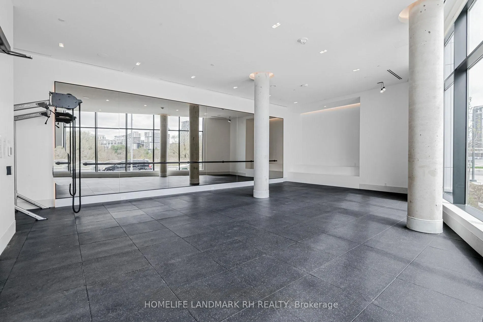Photo 24 of Unit 1903, 38 Water Walk Drive, Markham, Unionville — HOMEH