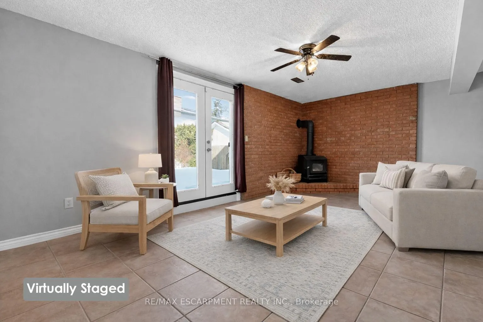 Photo 17 of 209 Ravenbury Drive, Hamilton, Randall — HOMEH