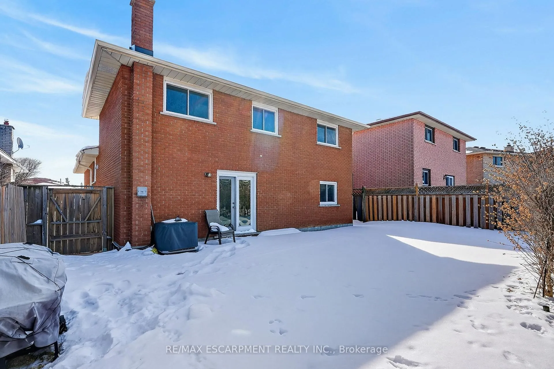 Photo 20 of 209 Ravenbury Drive, Hamilton, Randall — HOMEH
