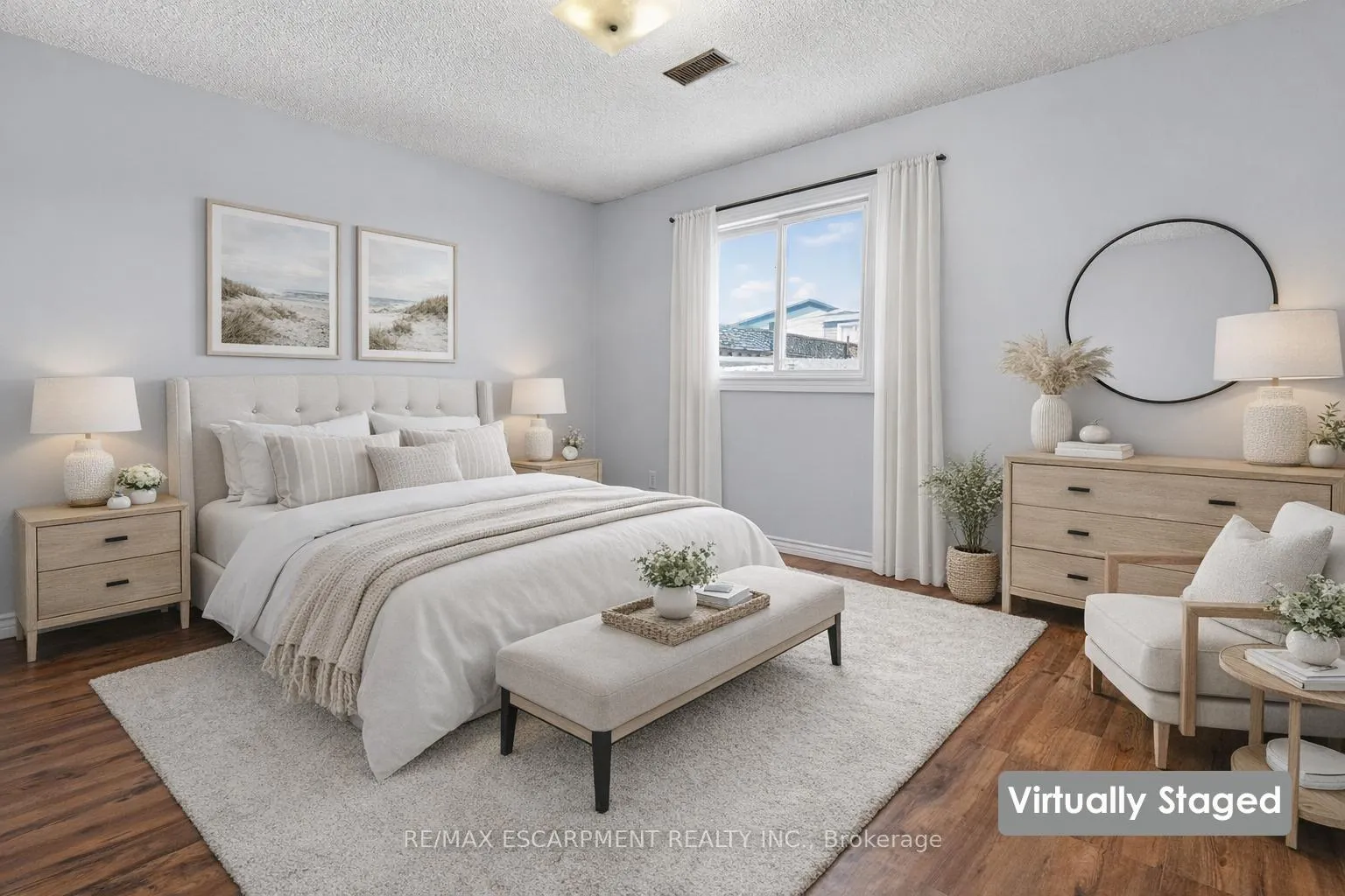 Photo 21 of 209 Ravenbury Drive, Hamilton, Randall — HOMEH