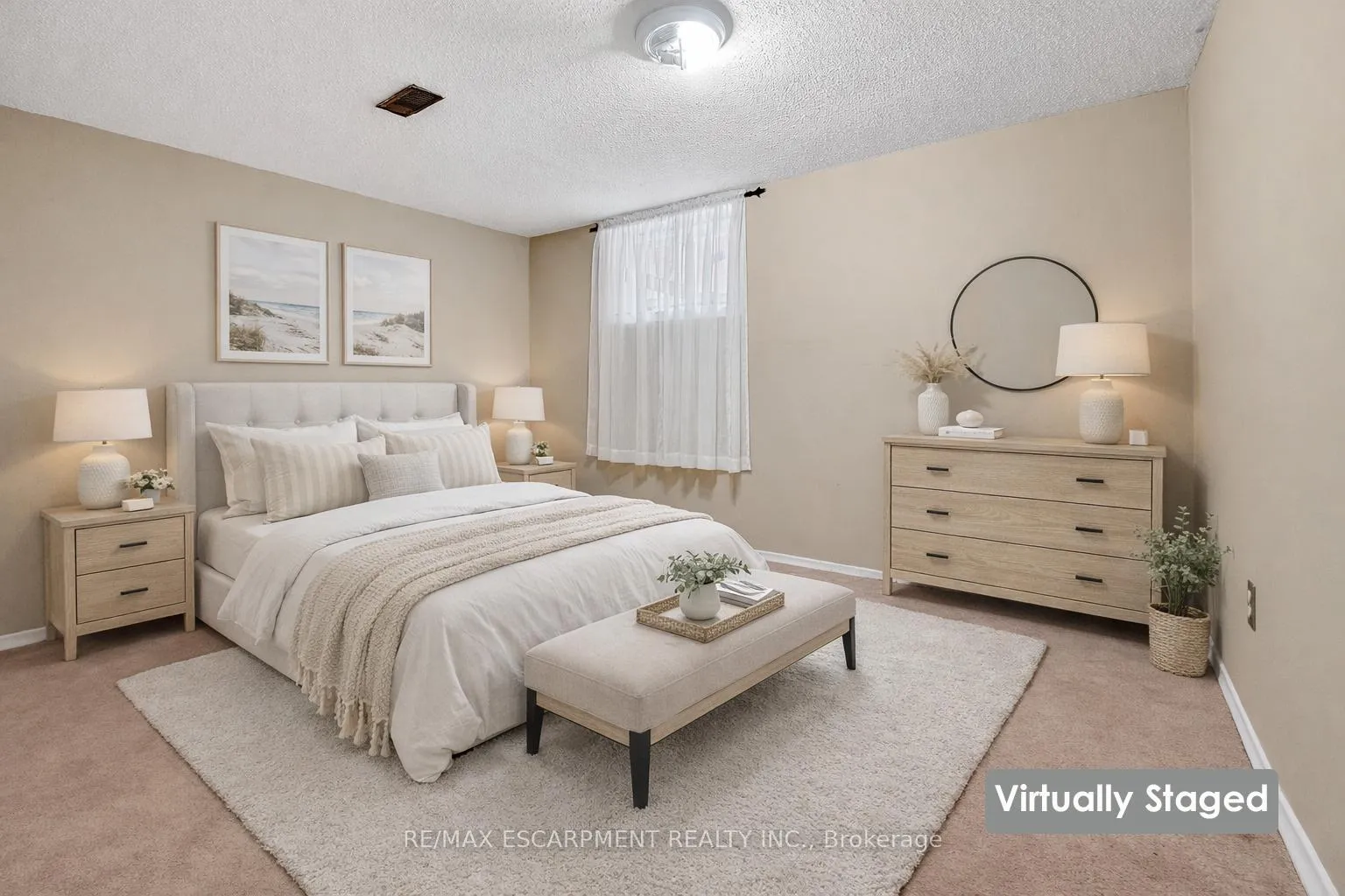 Photo 25 of 209 Ravenbury Drive, Hamilton, Randall — HOMEH