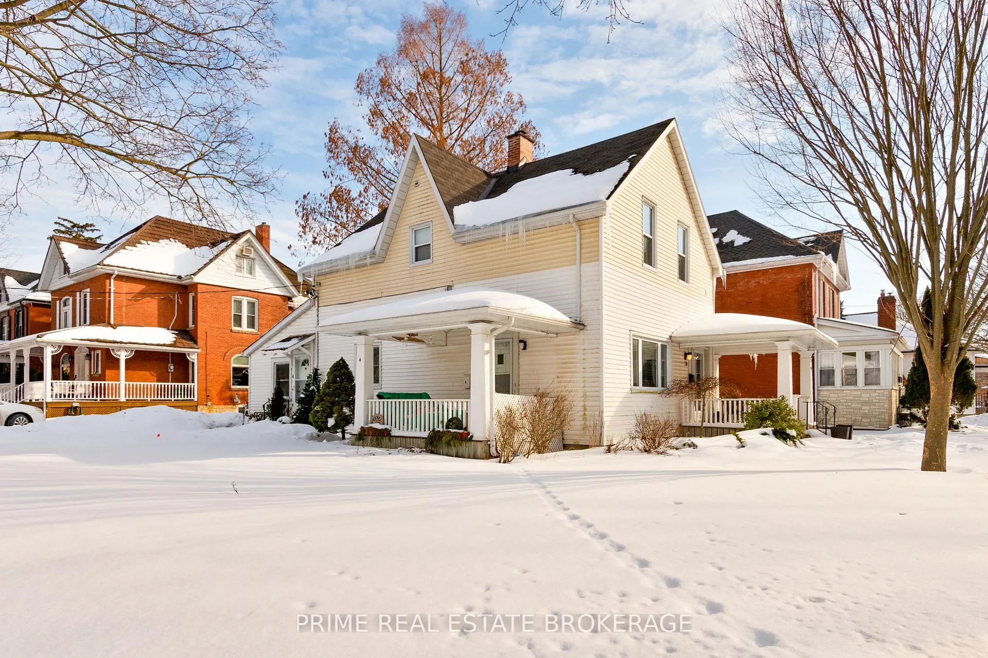 Photo 2 of 95 Elgin Street, St. Thomas — HOMEH