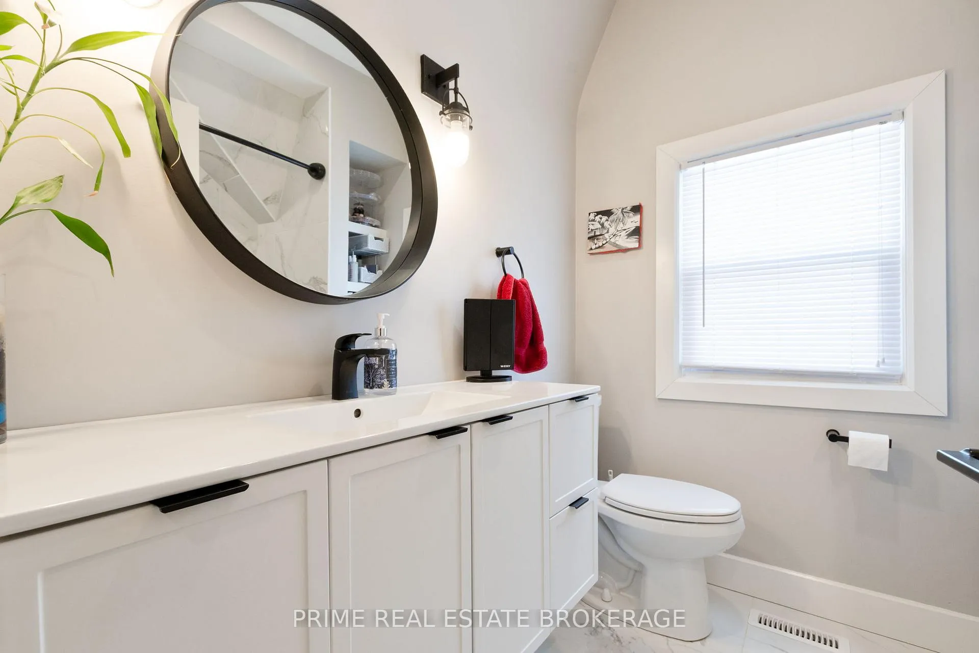 Photo 18 of 95 Elgin Street, St. Thomas — HOMEH