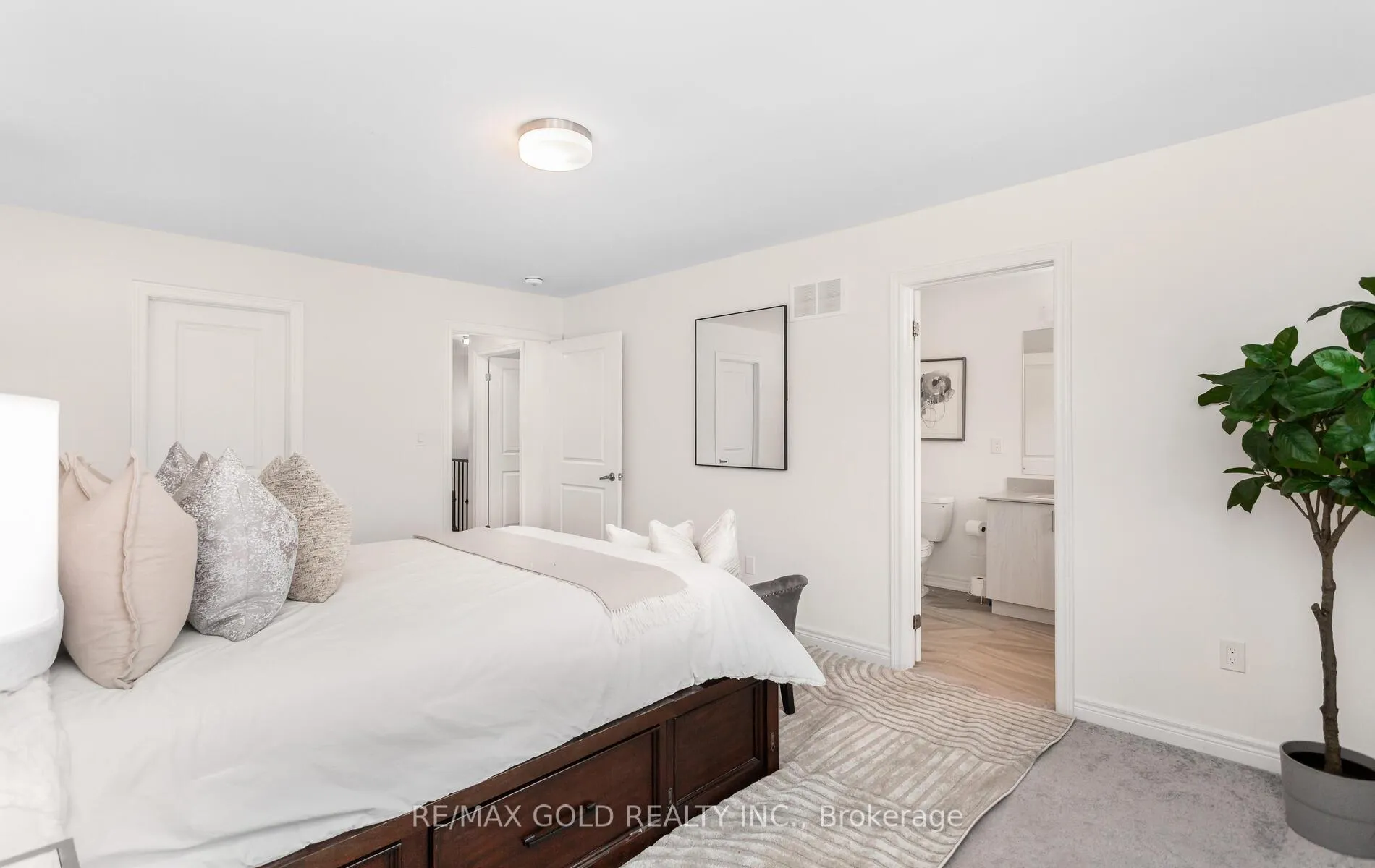 Photo 27 of 1322 Hamman Way, Milton, Ford — HOMEH