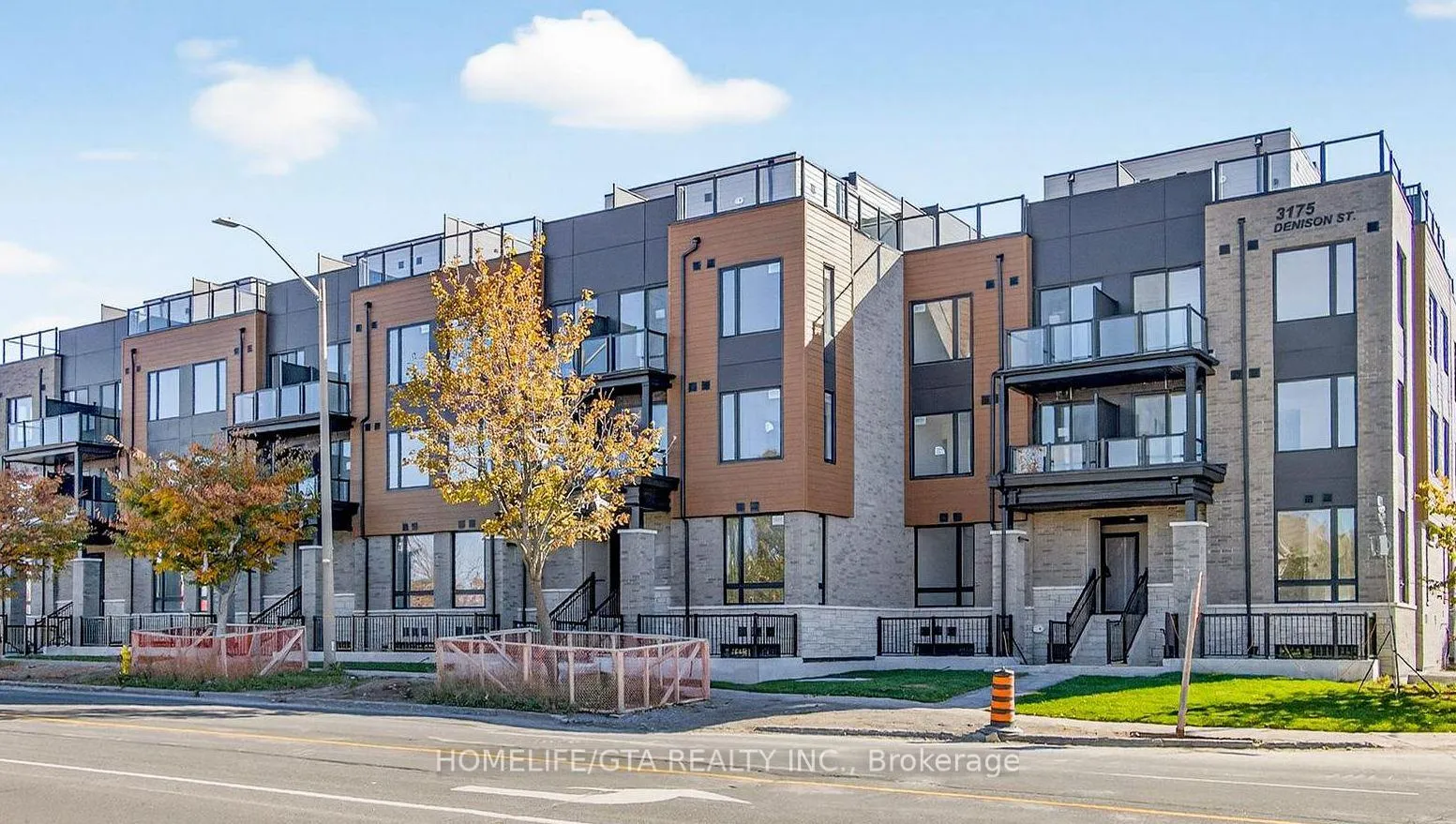 Photo 1 of Unit 10, 3175 Denison Street, Markham, Middlefield — HOMEH