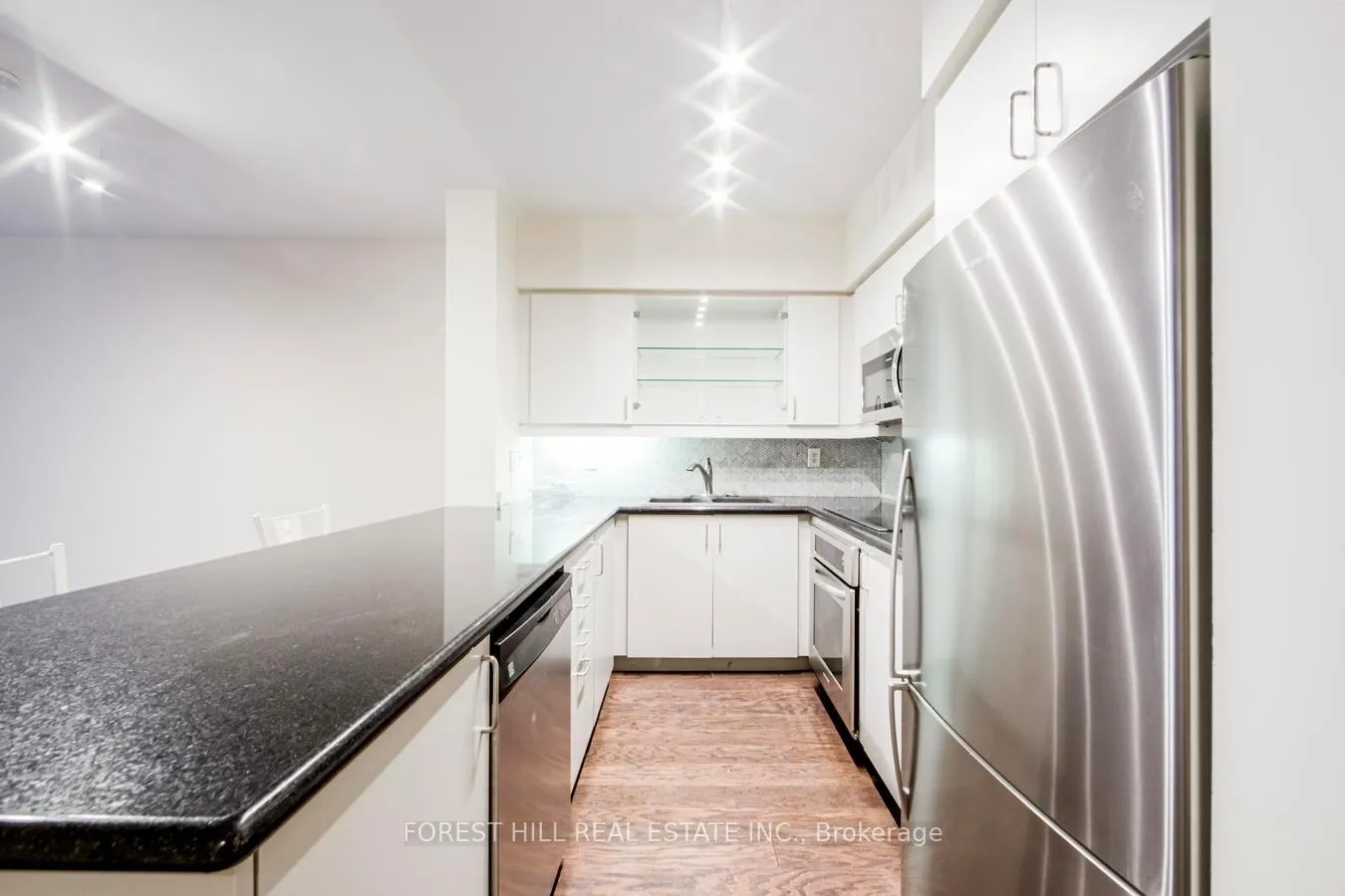 Photo 9 of Unit 506, 20 Collier Street, Toronto, Rosedale-Moore Park — HOMEH