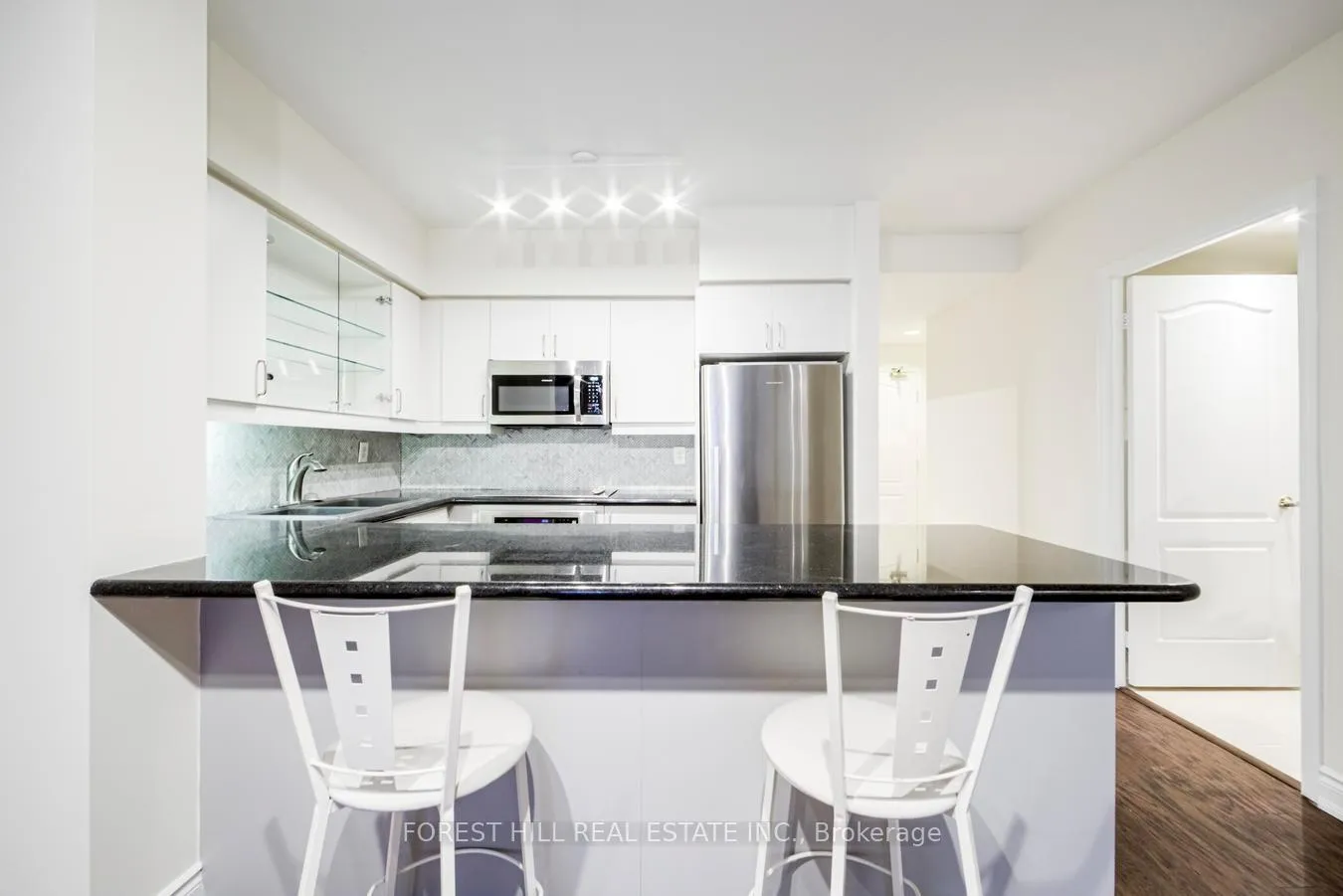 Photo 11 of Unit 506, 20 Collier Street, Toronto, Rosedale-Moore Park — HOMEH