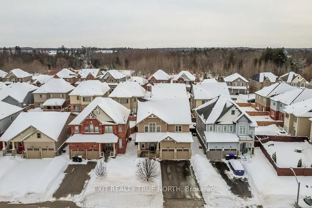 Photo 2 of 33 Battalion Drive, Essa, Angus — HOMEH