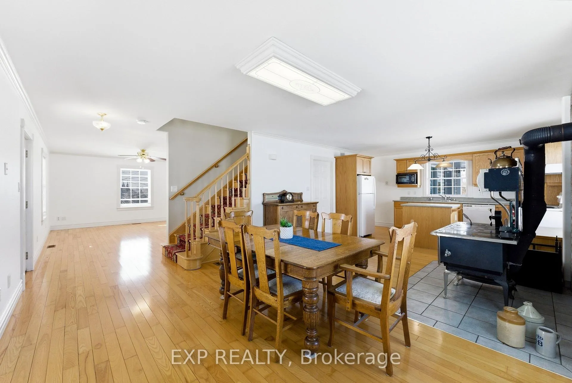 Photo 6 of 53 Rockies Road, Tweed, Elzevir (Twp) — HOMEH