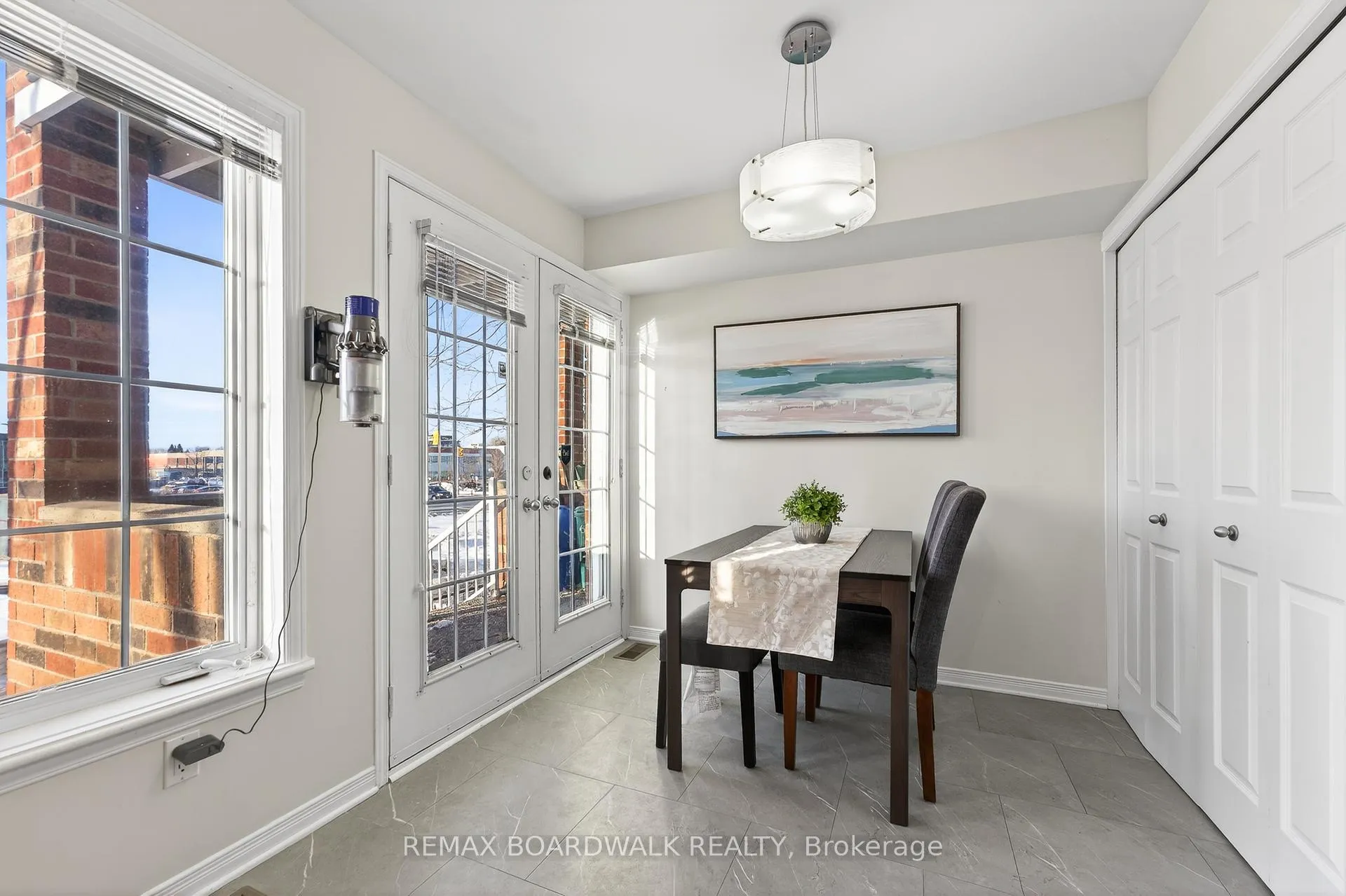 Photo 12 of Unit 165, 70 Edenvale Drive, Ottawa, Kanata - Beaverbrook — HOMEH