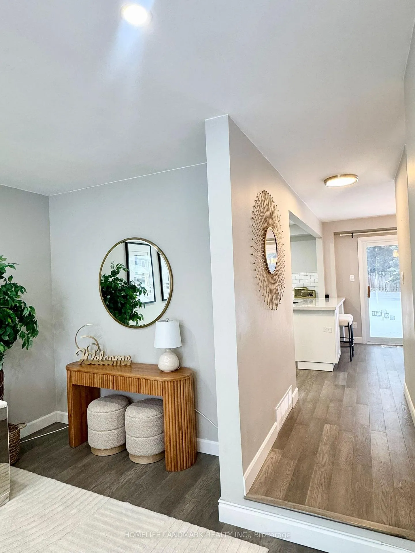 Photo 3 of 1240 Mulmur Court, Pickering, Liverpool — HOMEH
