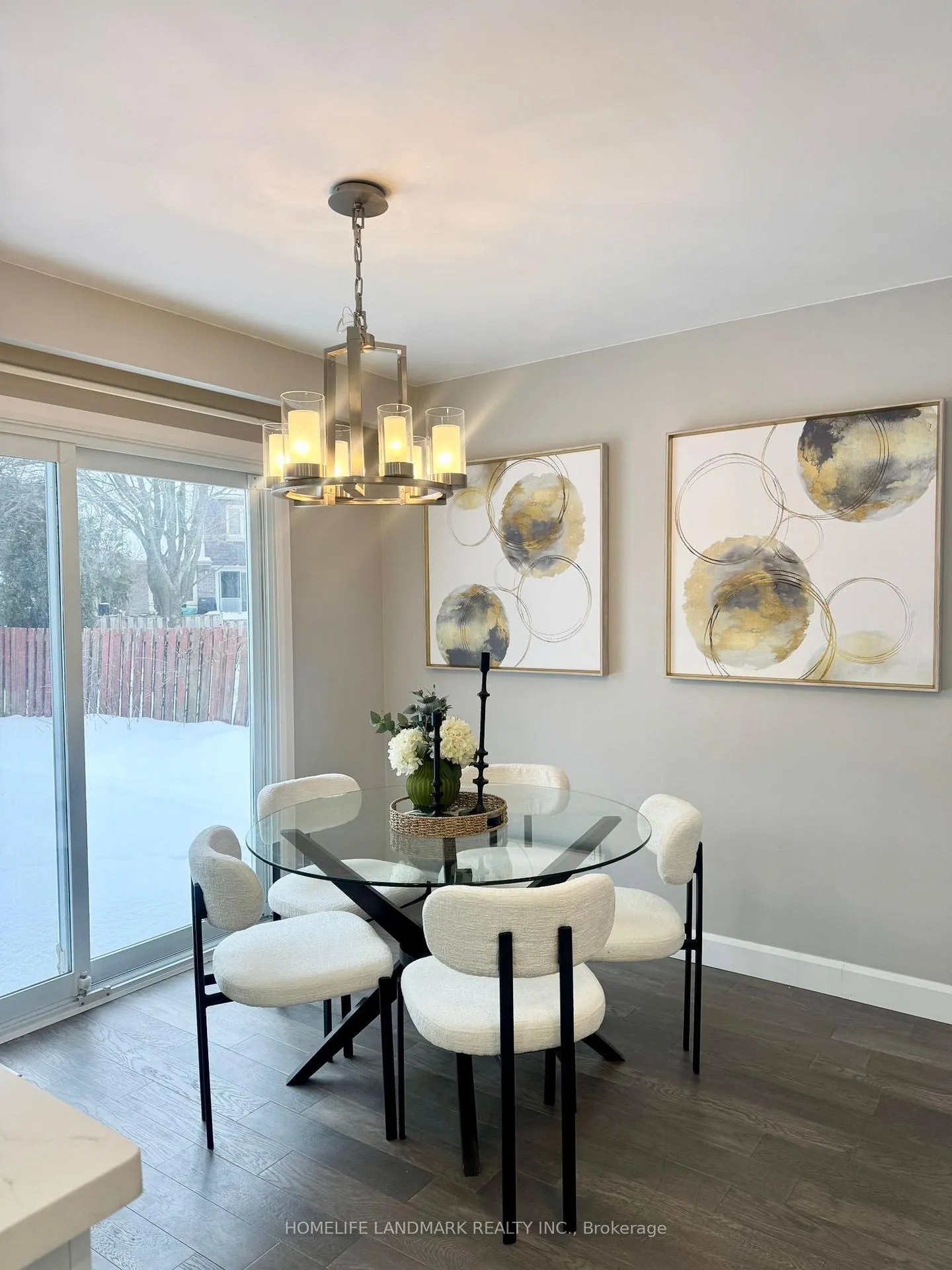 Photo 5 of 1240 Mulmur Court, Pickering, Liverpool — HOMEH