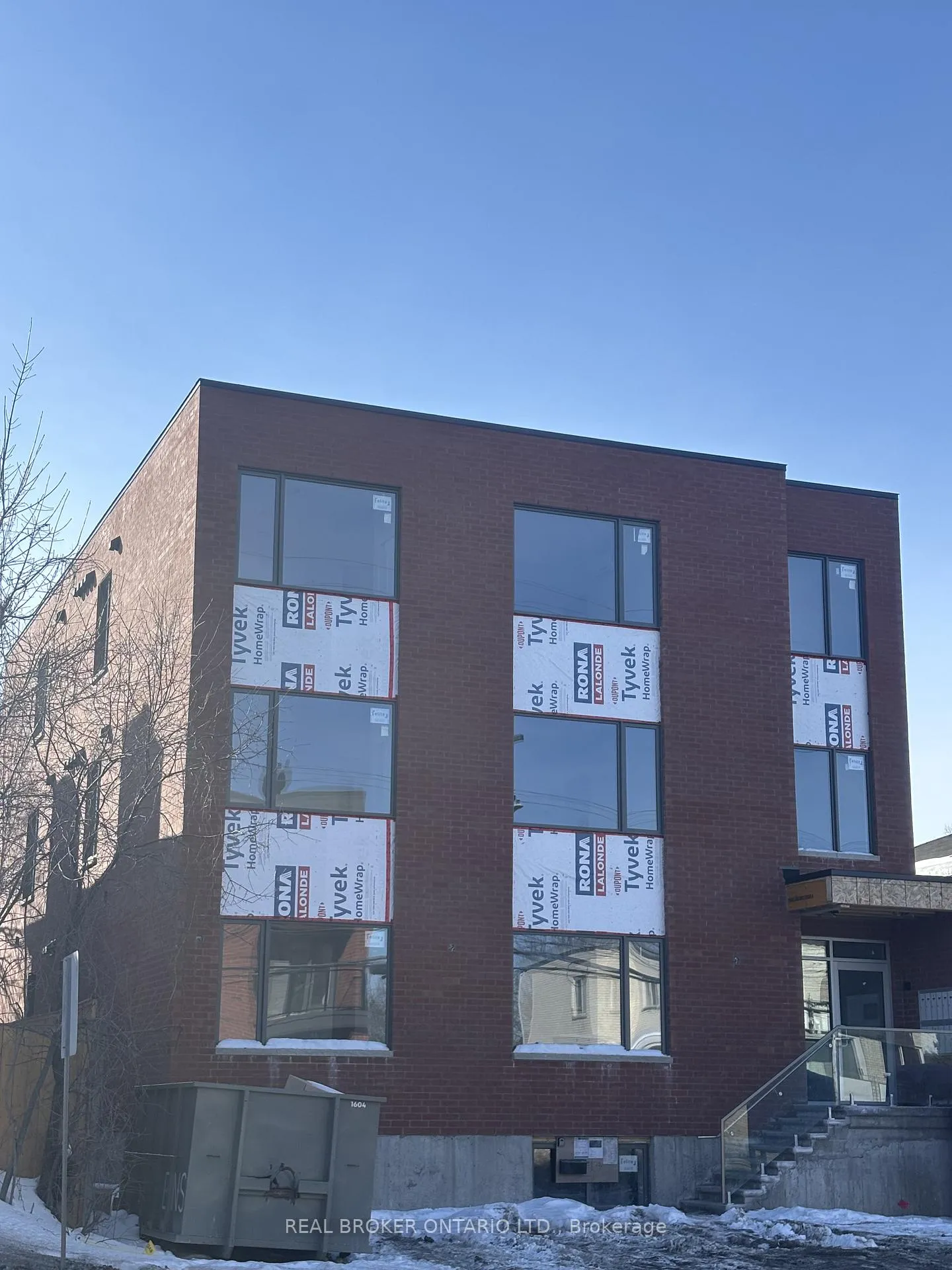 Front of Unit 6, 184 Woodroffe Avenue