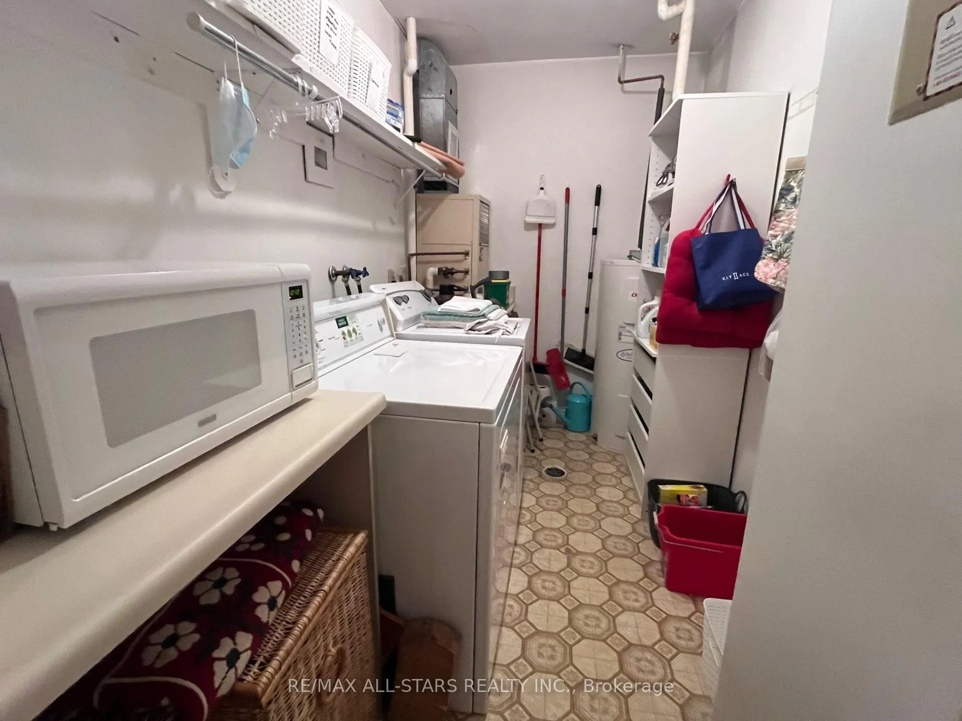 Photo 15 of Unit 103, 2 Heritage Way, Kawartha Lakes, Lindsay — HOMEH