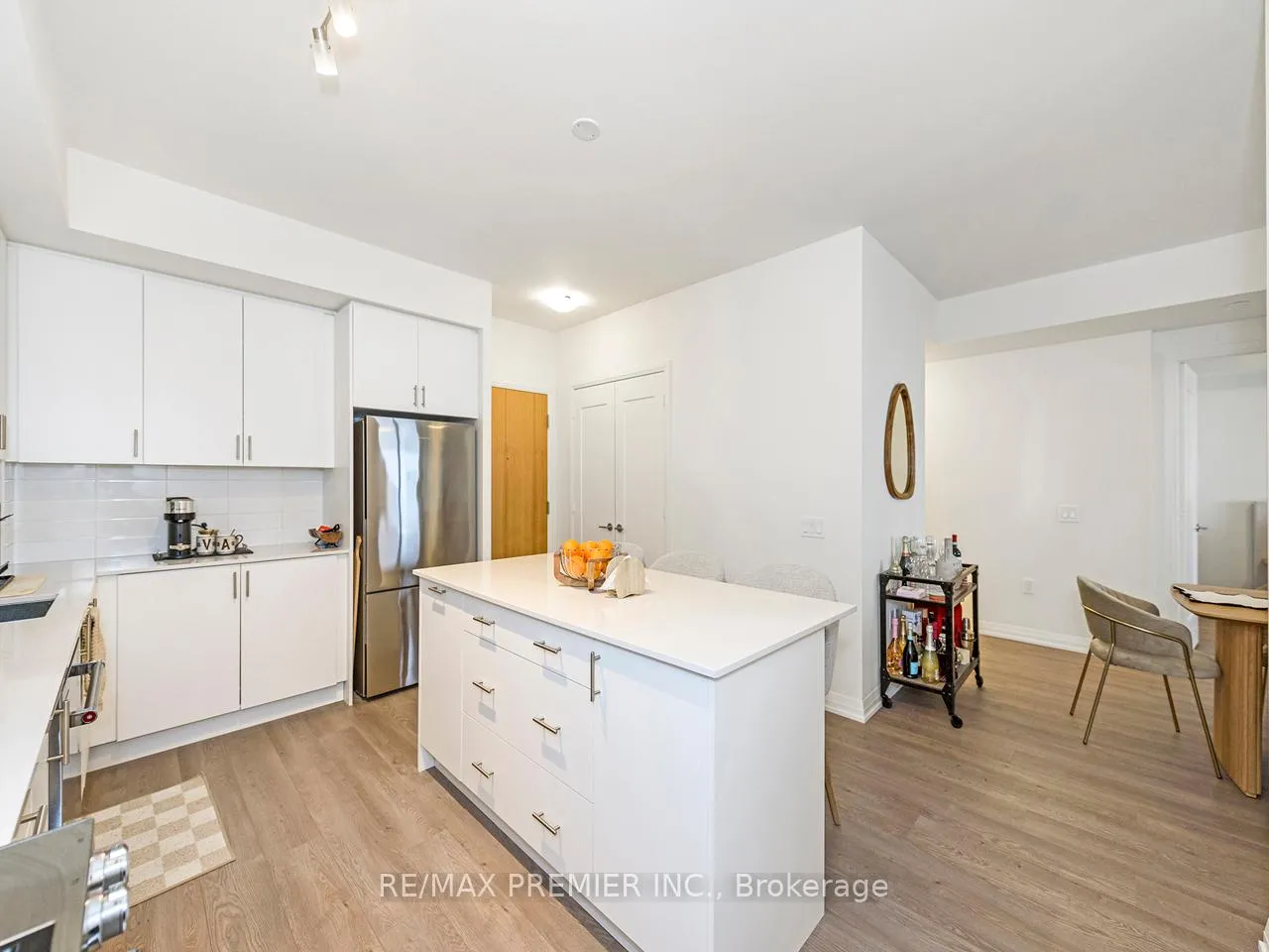 Photo 7 of Unit 412, 8960 Jane Street, Vaughan, Vellore Village — HOMEH