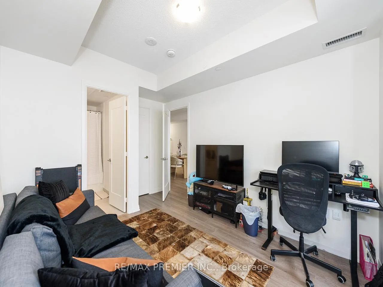 Photo 17 of Unit 412, 8960 Jane Street, Vaughan, Vellore Village — HOMEH