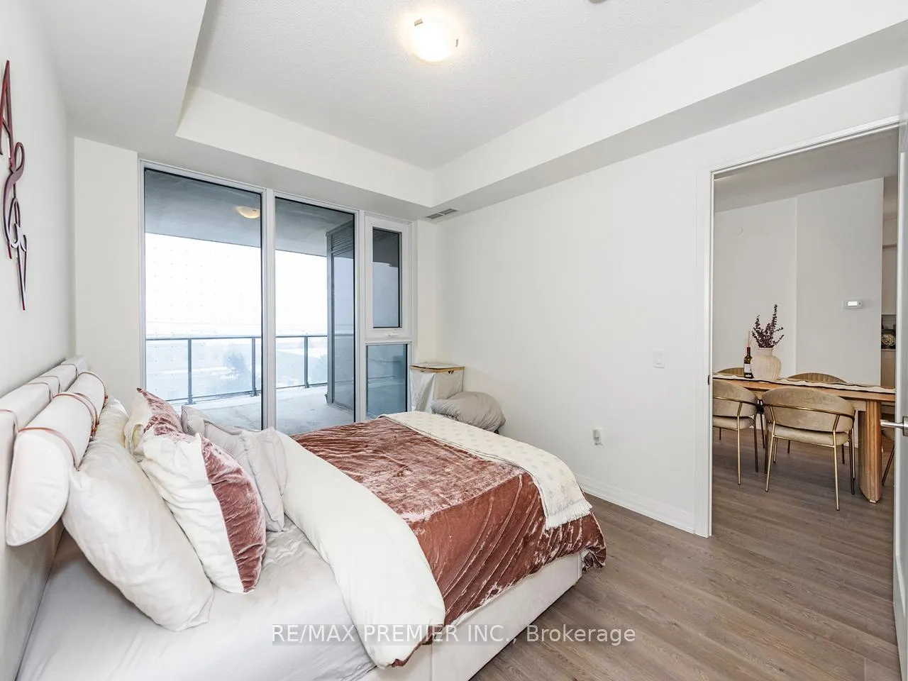Photo 22 of Unit 412, 8960 Jane Street, Vaughan, Vellore Village — HOMEH