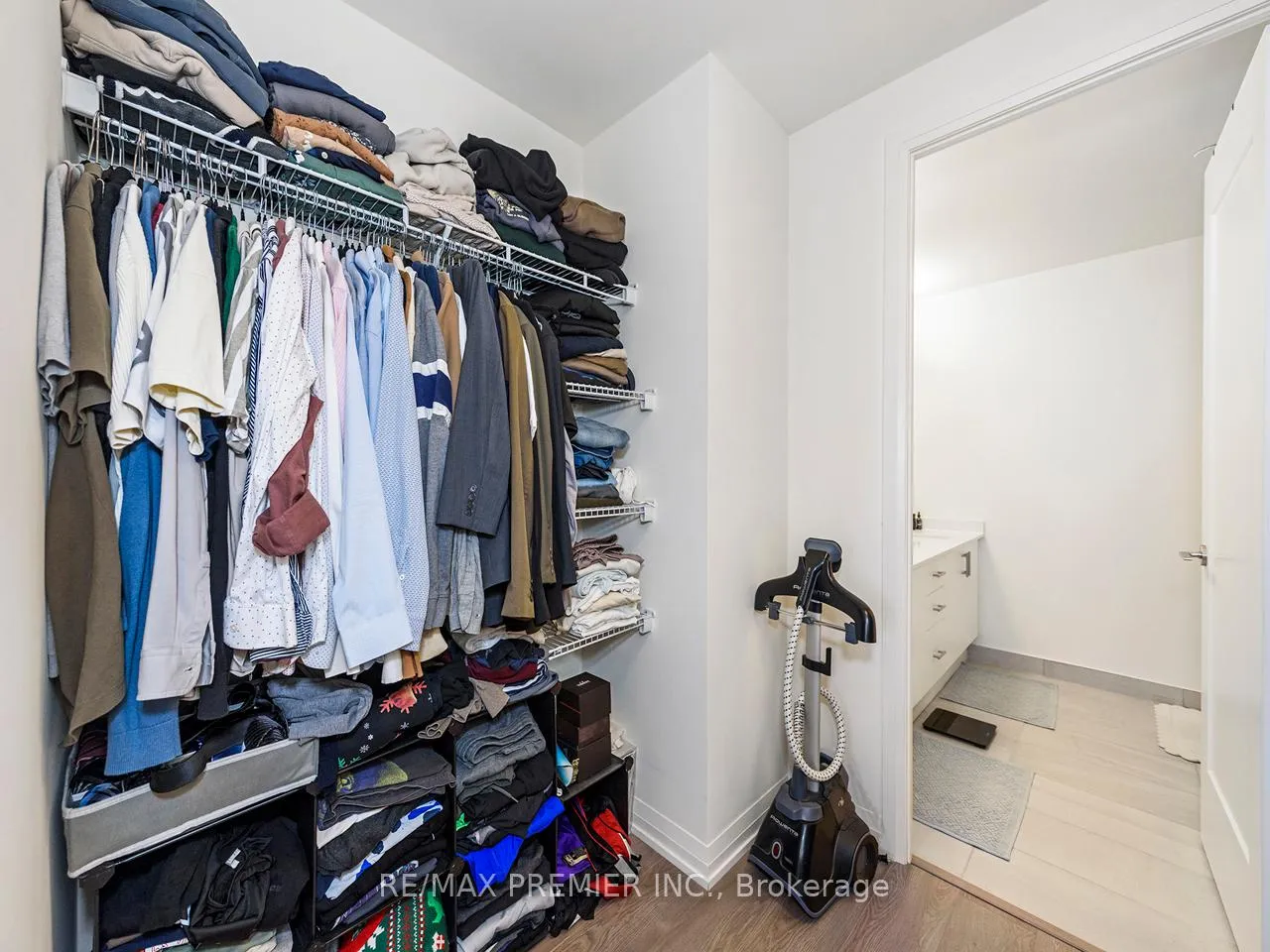 Photo 23 of Unit 412, 8960 Jane Street, Vaughan, Vellore Village — HOMEH