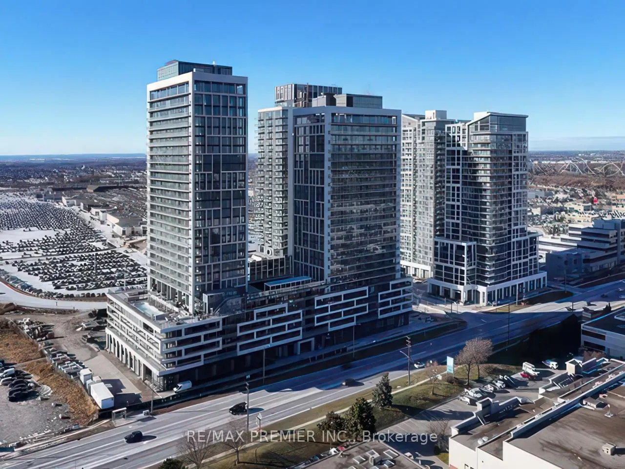 Photo 49 of Unit 412, 8960 Jane Street, Vaughan, Vellore Village — HOMEH