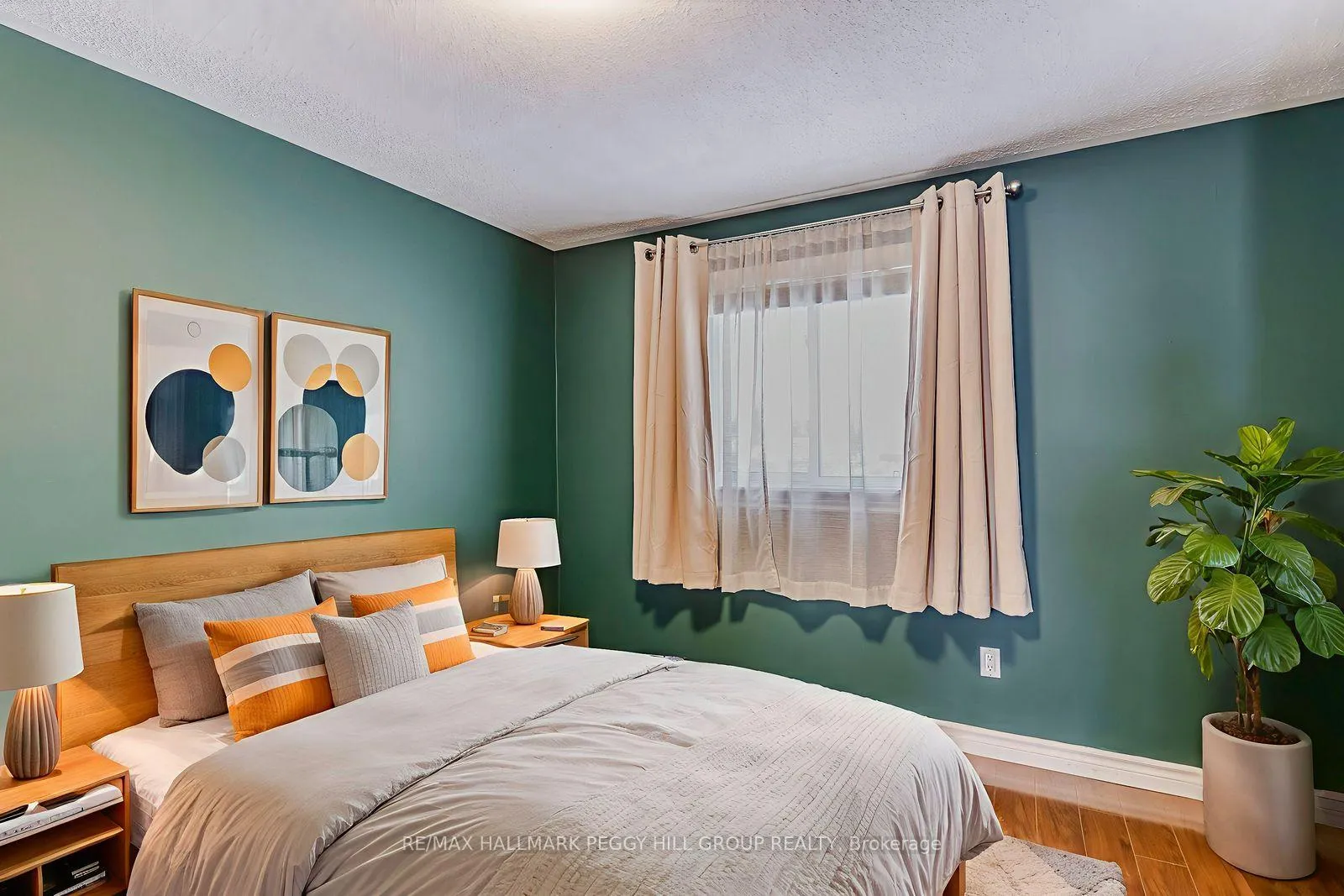 Photo 11 of 62 O'Shaughnessy Crescent, Barrie, Holly — HOMEH