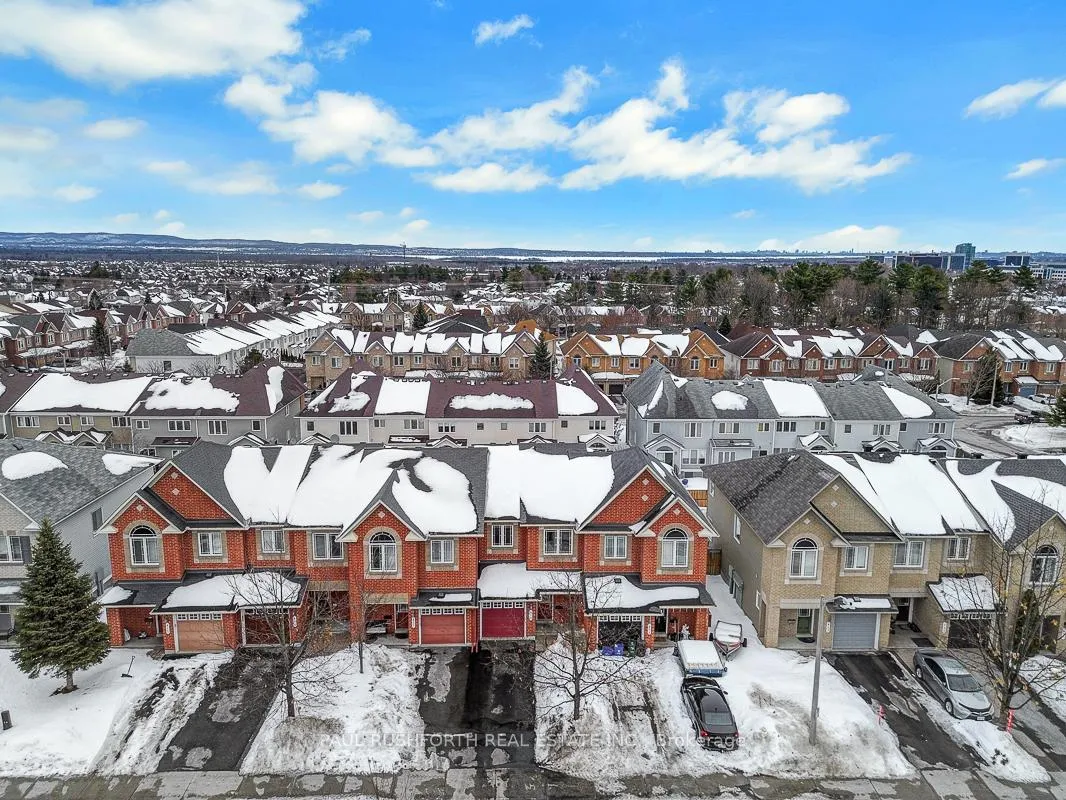 Photo 2 of 419 Galatina Way, Ottawa, Kanata - Morgan's Grant/South March — HOMEH