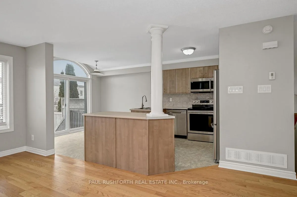 Photo 11 of 419 Galatina Way, Ottawa, Kanata - Morgan's Grant/South March — HOMEH