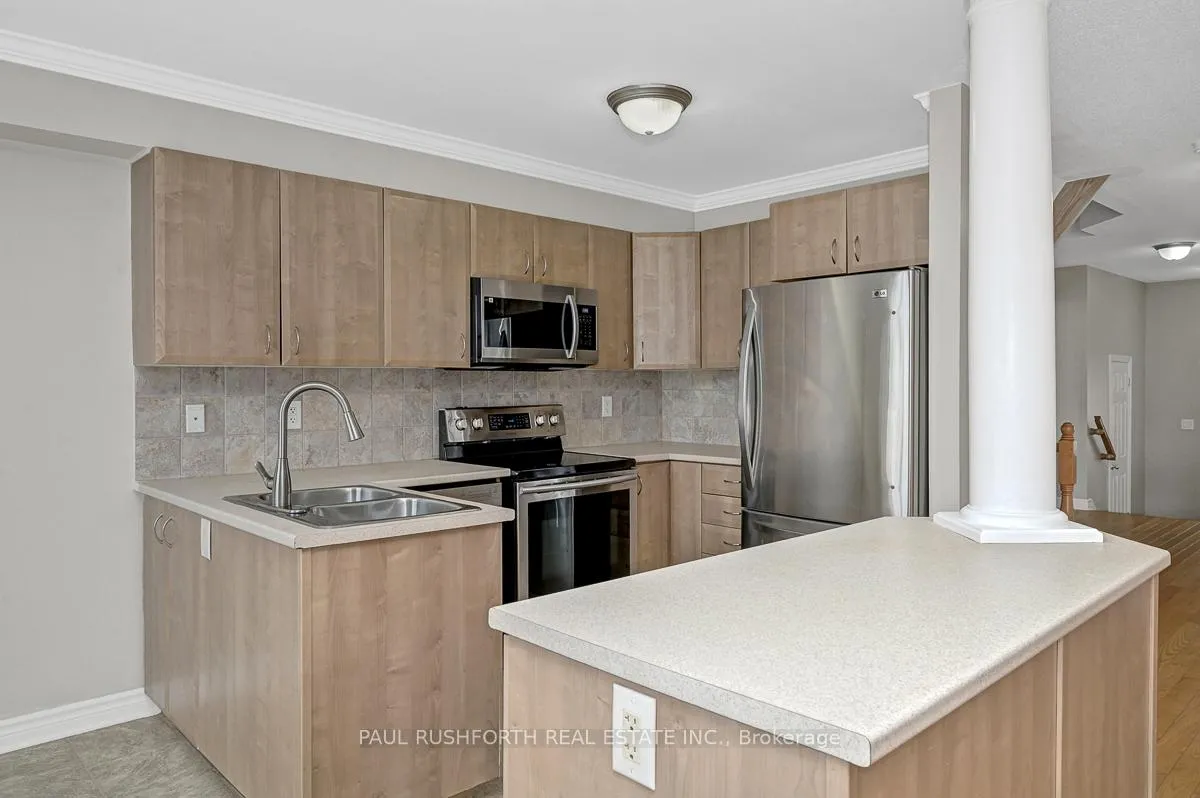 Photo 12 of 419 Galatina Way, Ottawa, Kanata - Morgan's Grant/South March — HOMEH