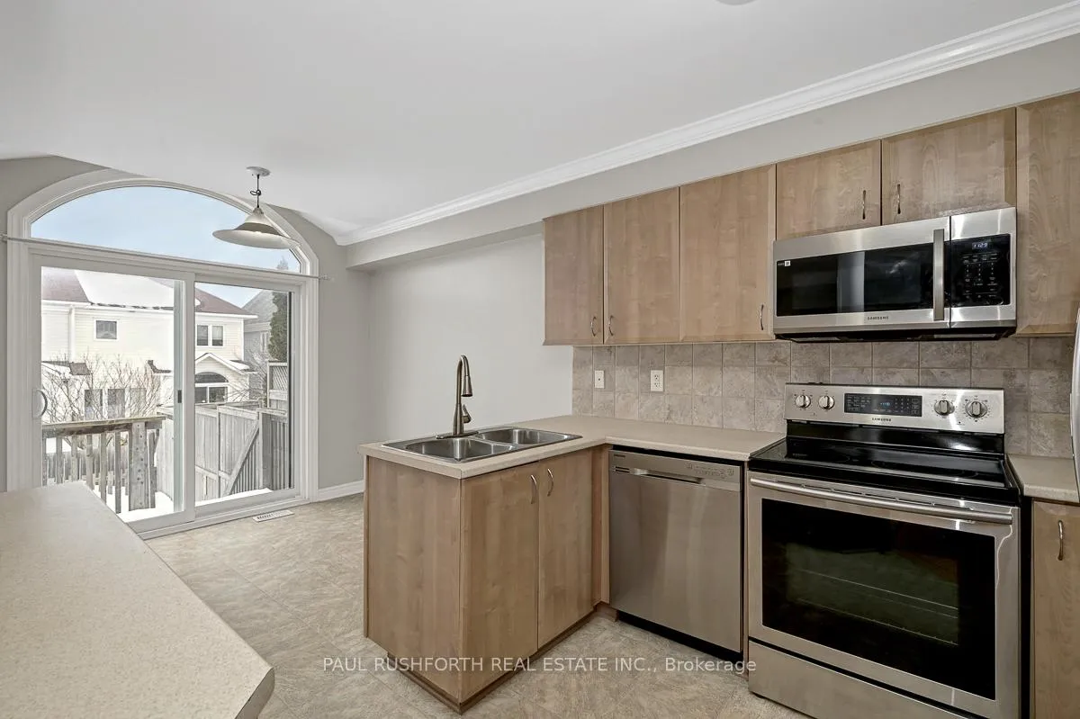Photo 15 of 419 Galatina Way, Ottawa, Kanata - Morgan's Grant/South March — HOMEH