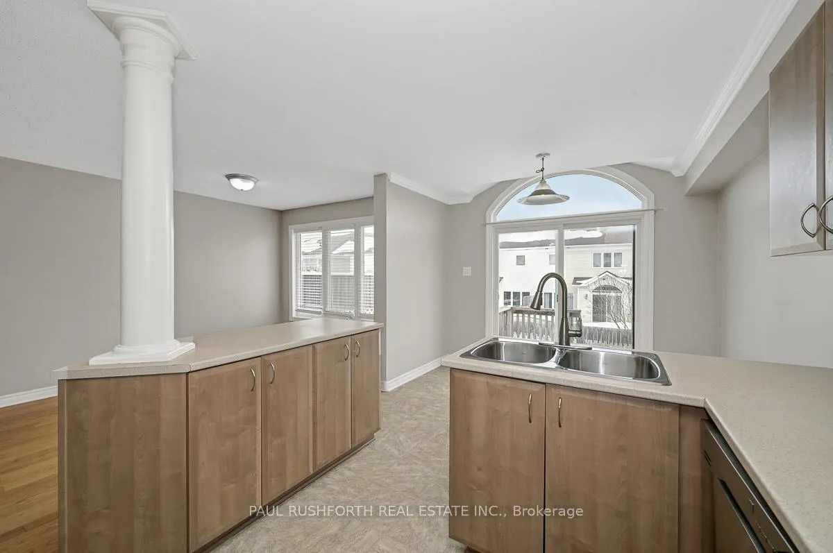 Photo 16 of 419 Galatina Way, Ottawa, Kanata - Morgan's Grant/South March — HOMEH