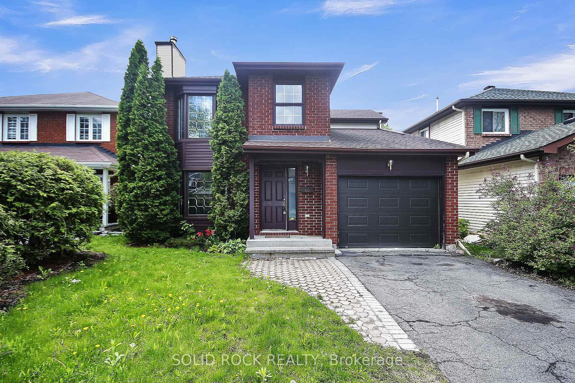 Photo 1 of 12 Notman Way, Ottawa, Hunt Club Park — HOMEH