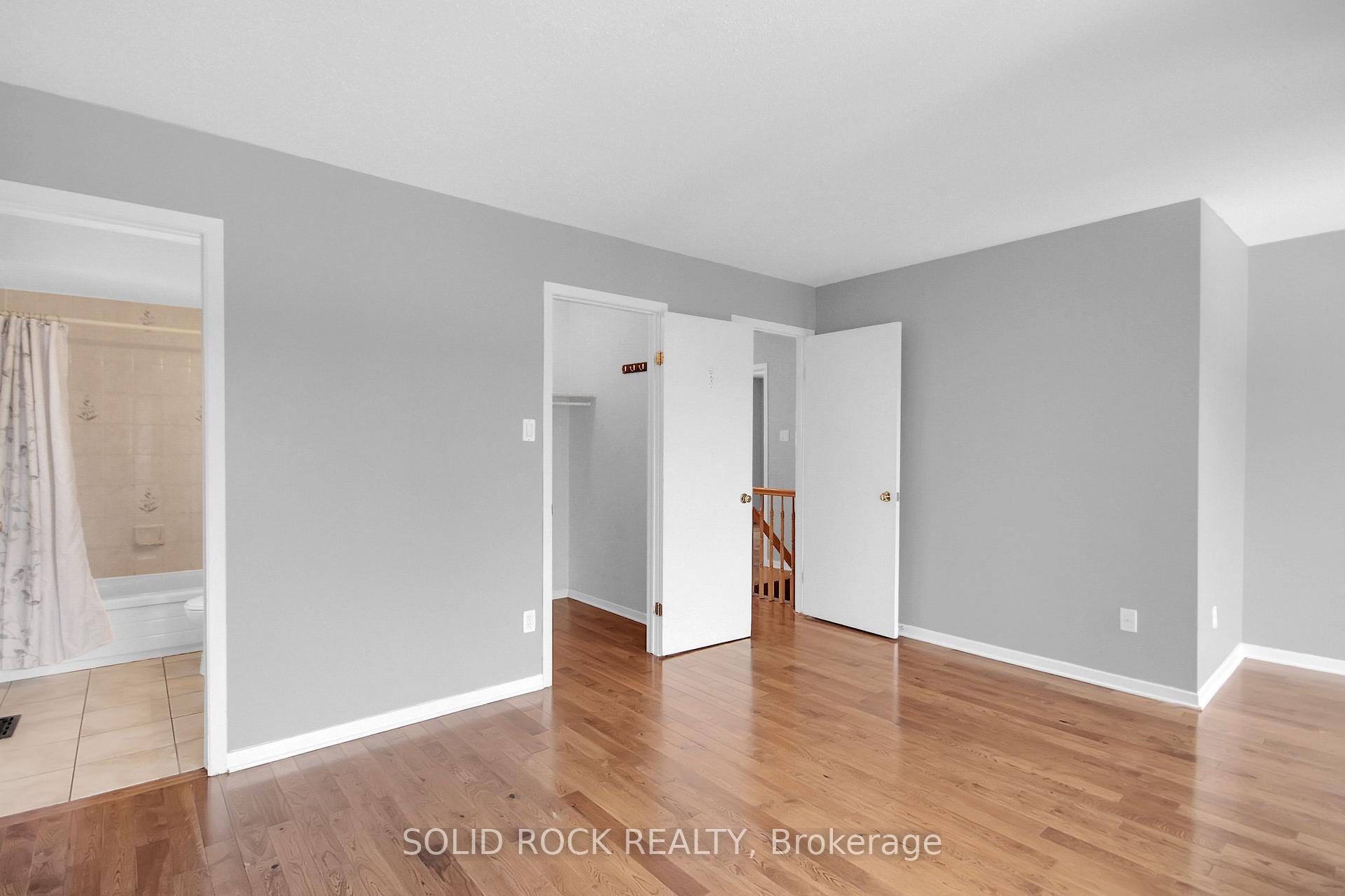 Photo 24 of 12 Notman Way, Ottawa, Hunt Club Park — HOMEH