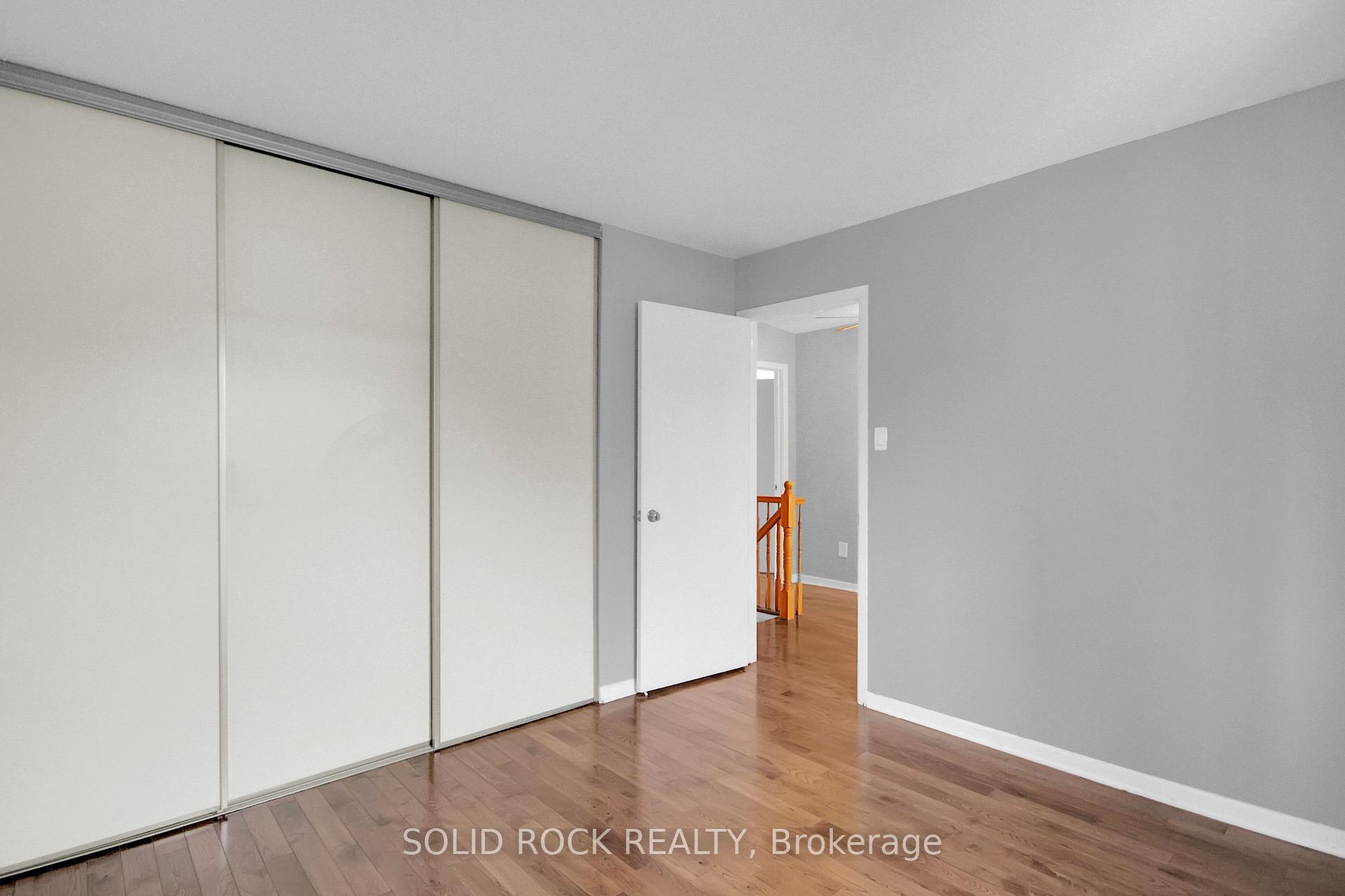 Photo 29 of 12 Notman Way, Ottawa, Hunt Club Park — HOMEH