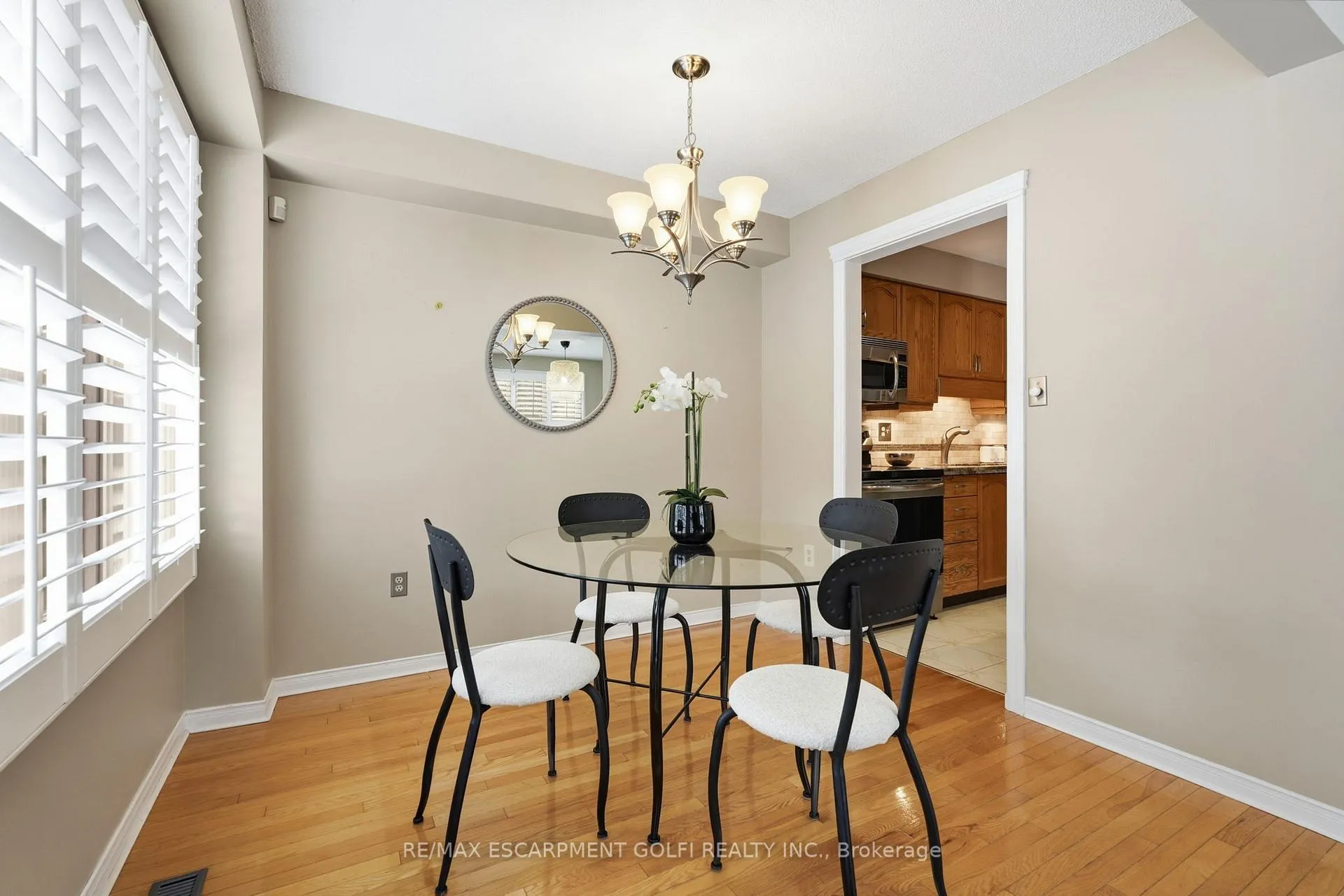 Photo 11 of Unit 20, 644 Upper Paradise Road, Hamilton, Fessenden — HOMEH