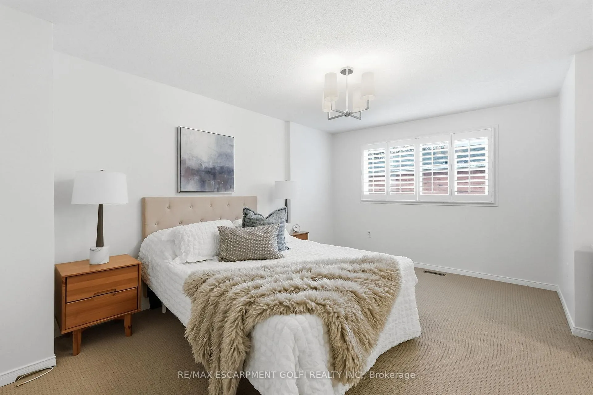 Photo 19 of Unit 20, 644 Upper Paradise Road, Hamilton, Fessenden — HOMEH