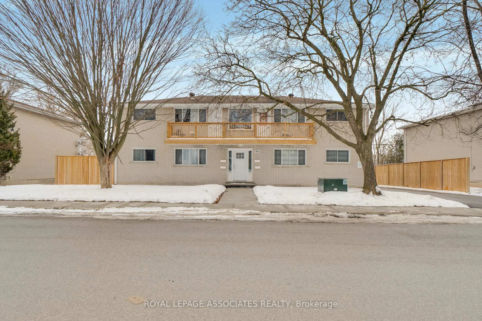 Photo 30 of 98 Sixth Avenue, Brantford, Eagle Place — HOMEH