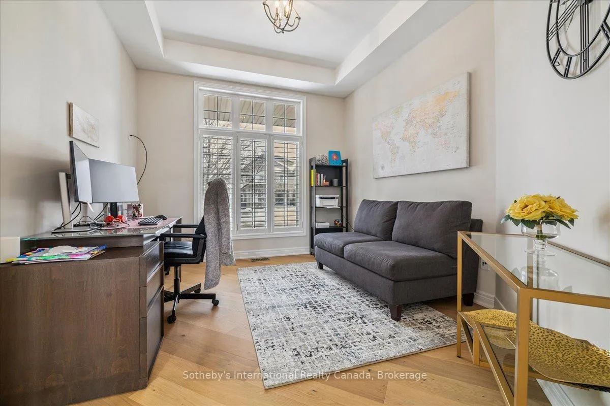 Photo 6 of 2509 Armour Crescent, Burlington, Rose — HOMEH