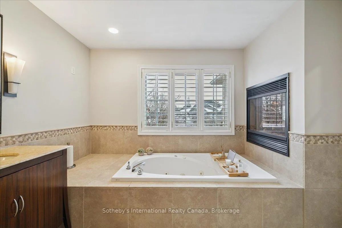 Photo 32 of 2509 Armour Crescent, Burlington, Rose — HOMEH