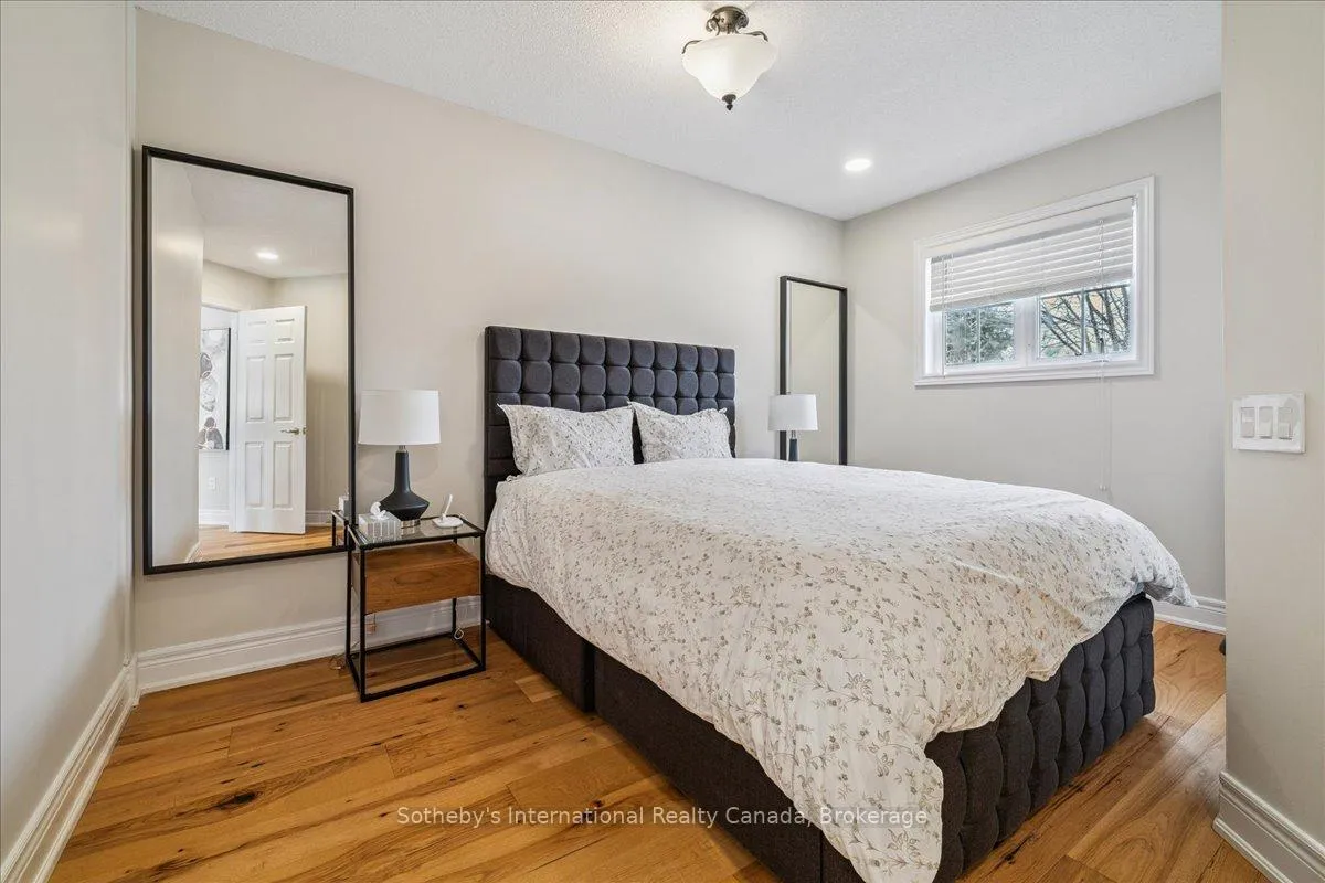 Photo 33 of 2509 Armour Crescent, Burlington, Rose — HOMEH