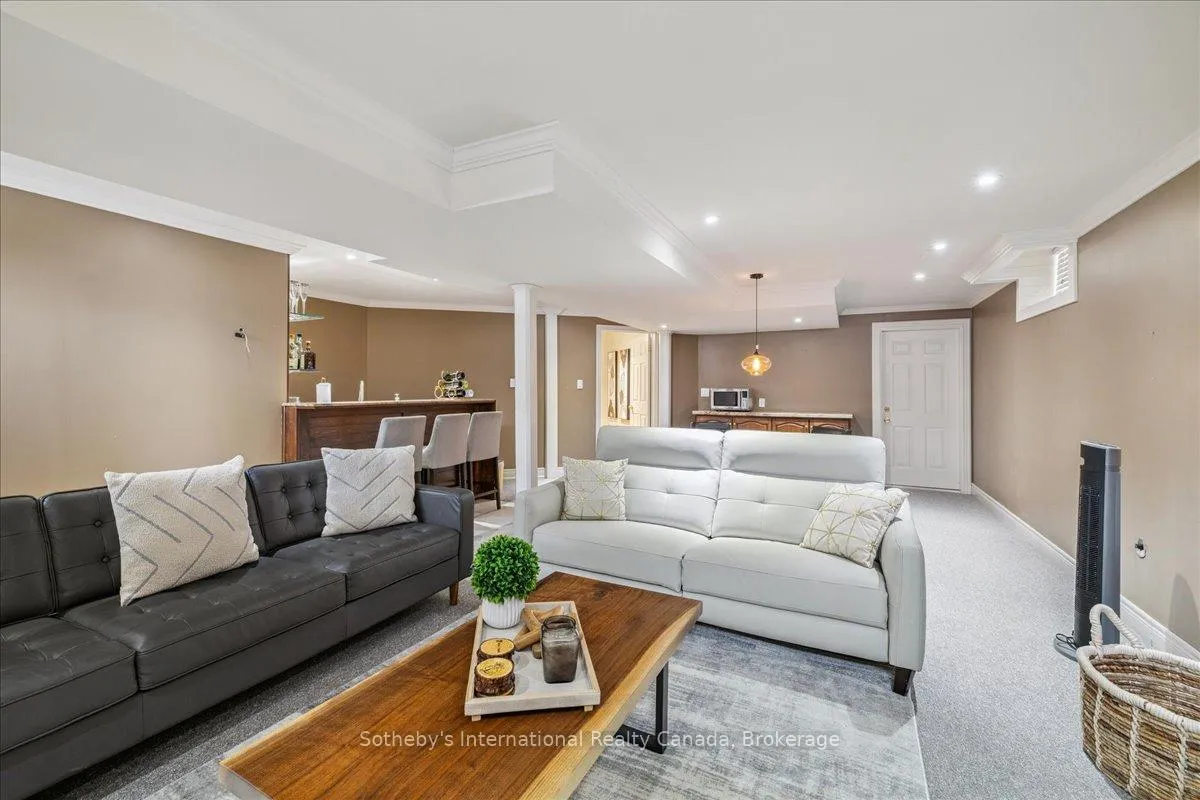 Photo 41 of 2509 Armour Crescent, Burlington, Rose — HOMEH