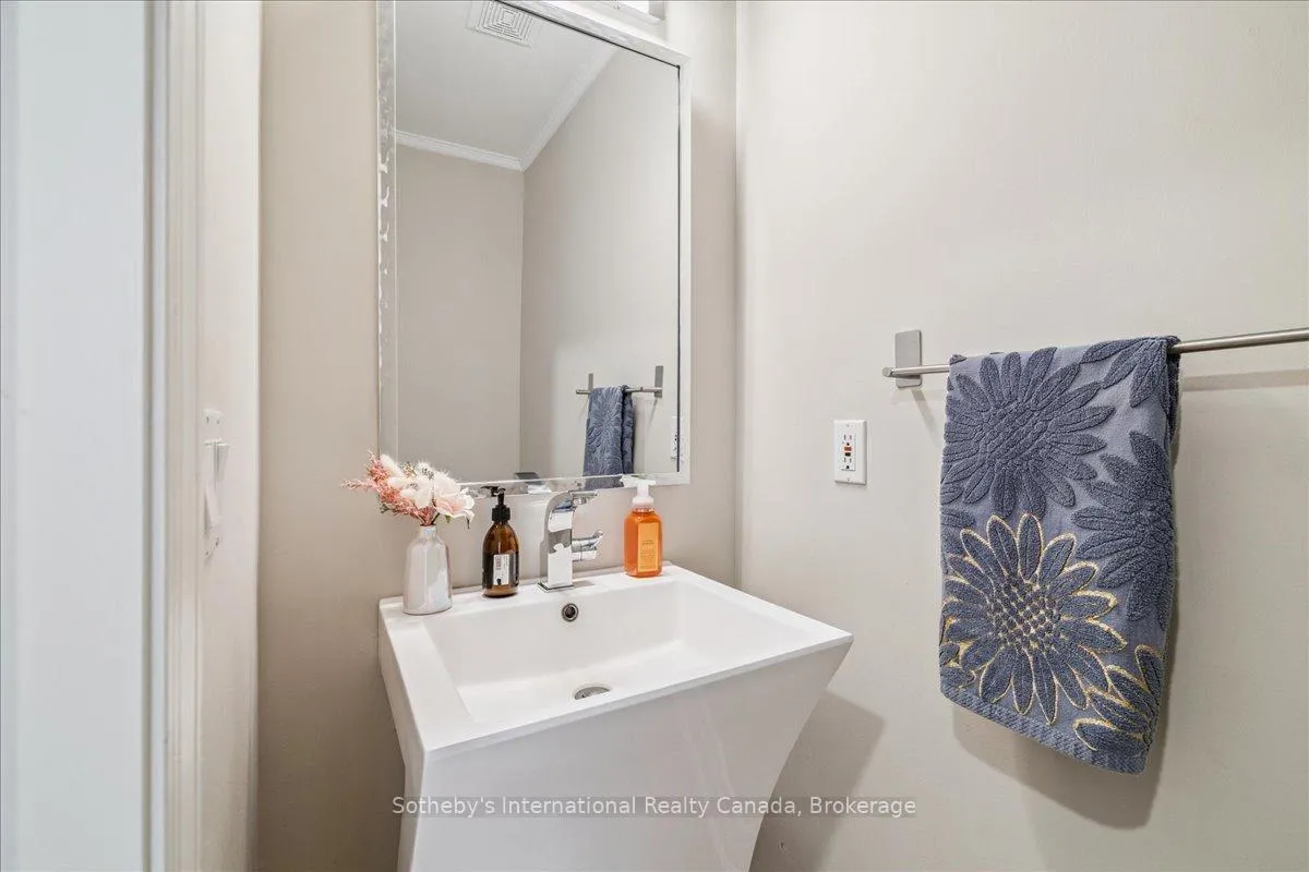 Photo 46 of 2509 Armour Crescent, Burlington, Rose — HOMEH