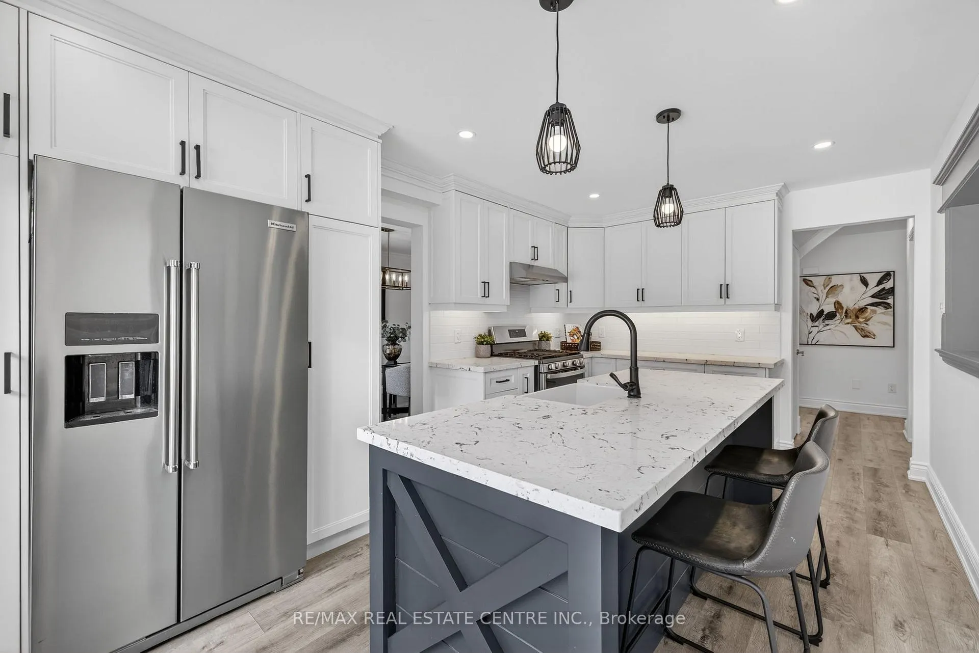 Photo 12 of 27 De Rose Avenue, Caledon, Bolton West — HOMEH