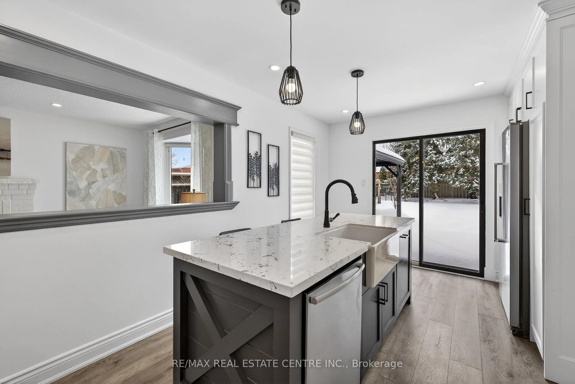 Photo 15 of 27 De Rose Avenue, Caledon, Bolton West — HOMEH