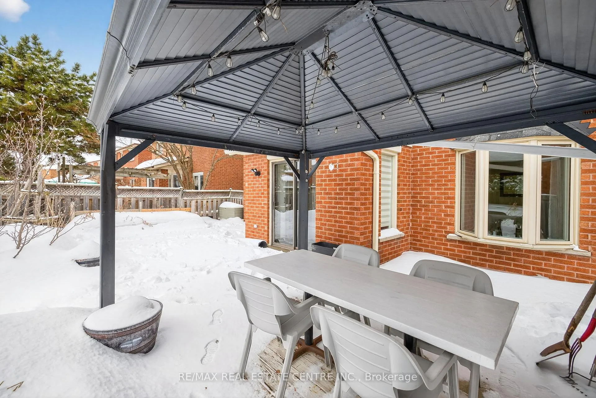 Photo 39 of 27 De Rose Avenue, Caledon, Bolton West — HOMEH