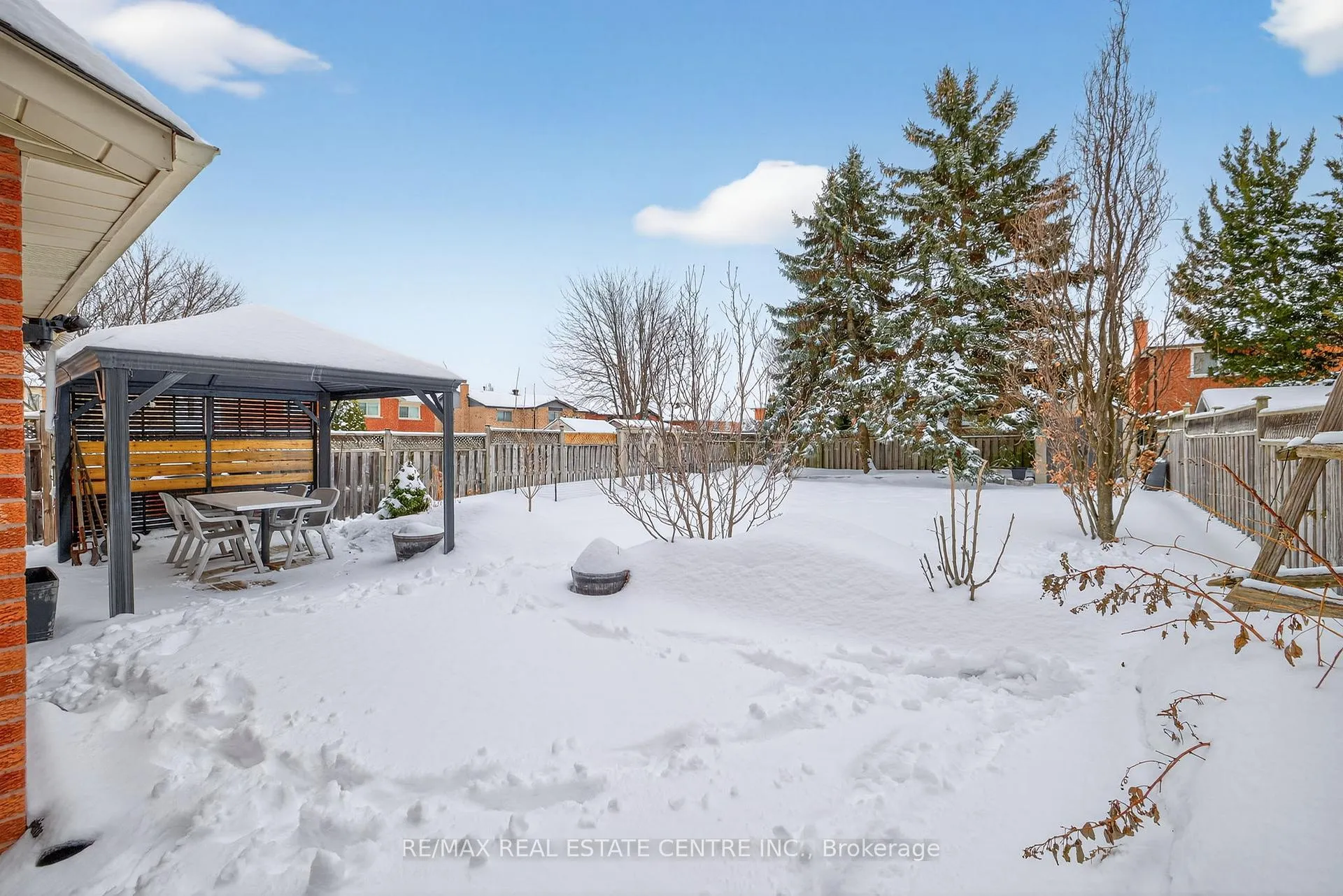 Photo 40 of 27 De Rose Avenue, Caledon, Bolton West — HOMEH