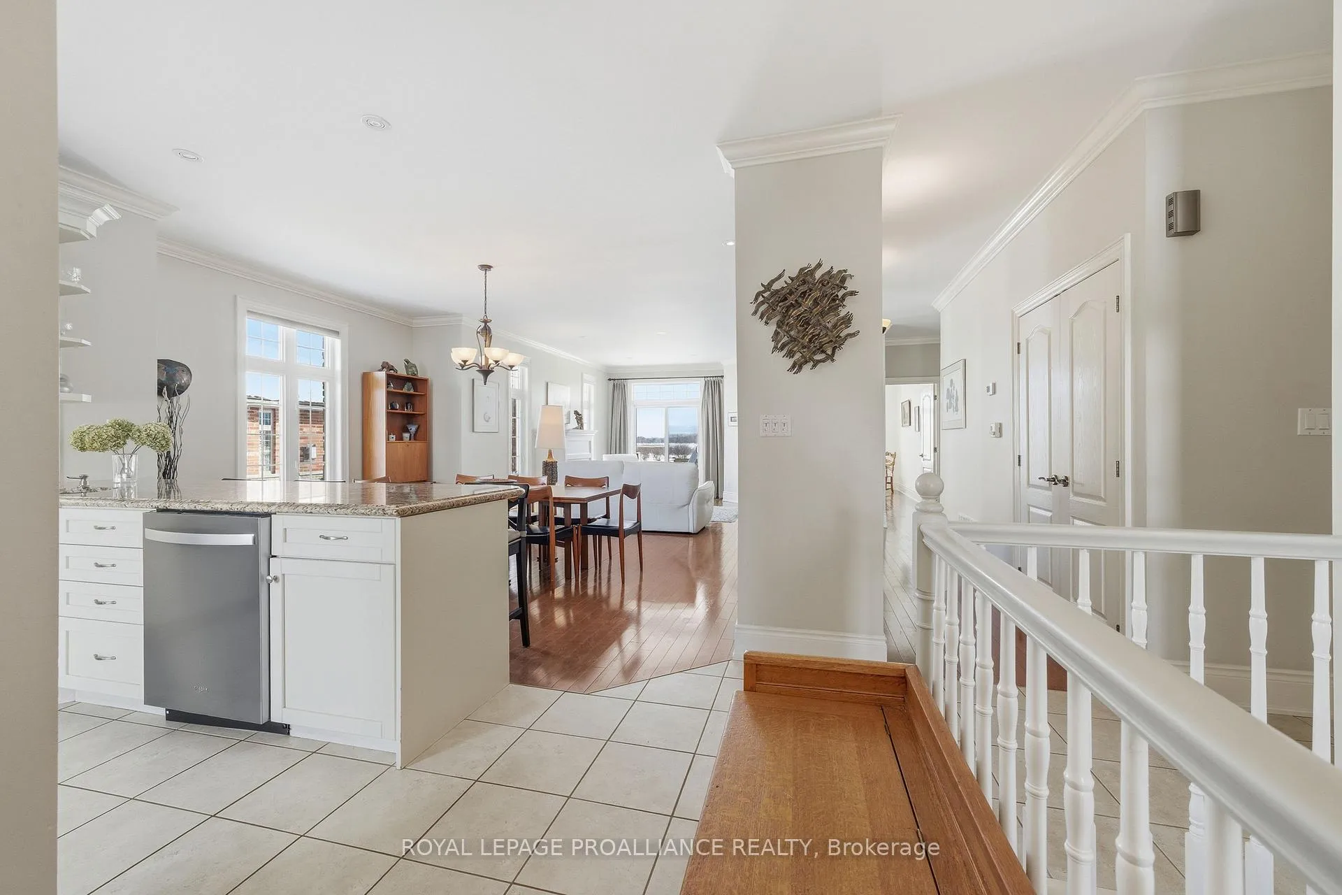 Photo 5 of 20 Pulla Street, Quinte West, Murray Ward — HOMEH