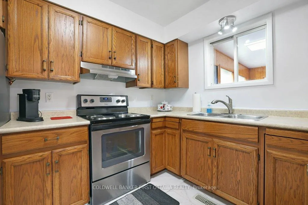 Photo 6 of 1181 Holbrook Road, Montague, Montague Twp — HOMEH