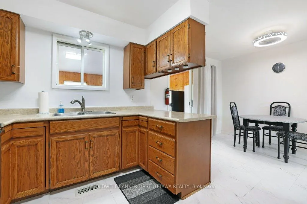 Photo 8 of 1181 Holbrook Road, Montague, Montague Twp — HOMEH