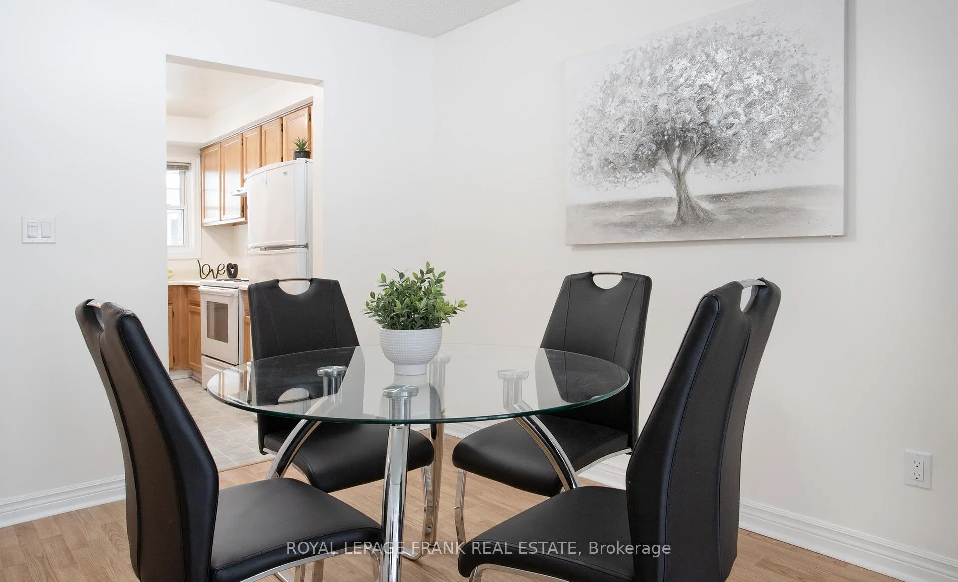 Photo 13 of Unit A15, 1651 Nash Road, Clarington, Courtice — HOMEH