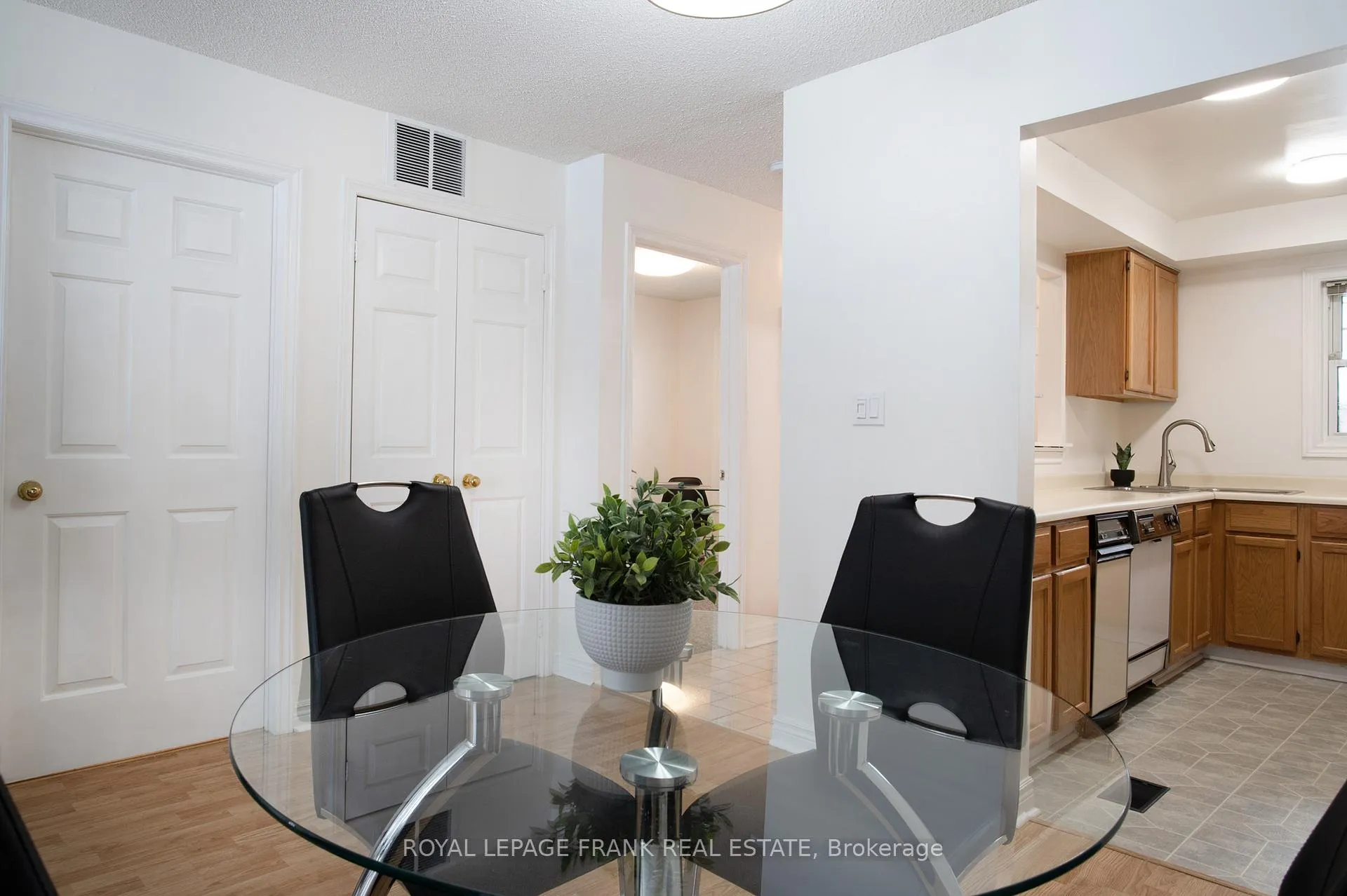 Photo 14 of Unit A15, 1651 Nash Road, Clarington, Courtice — HOMEH