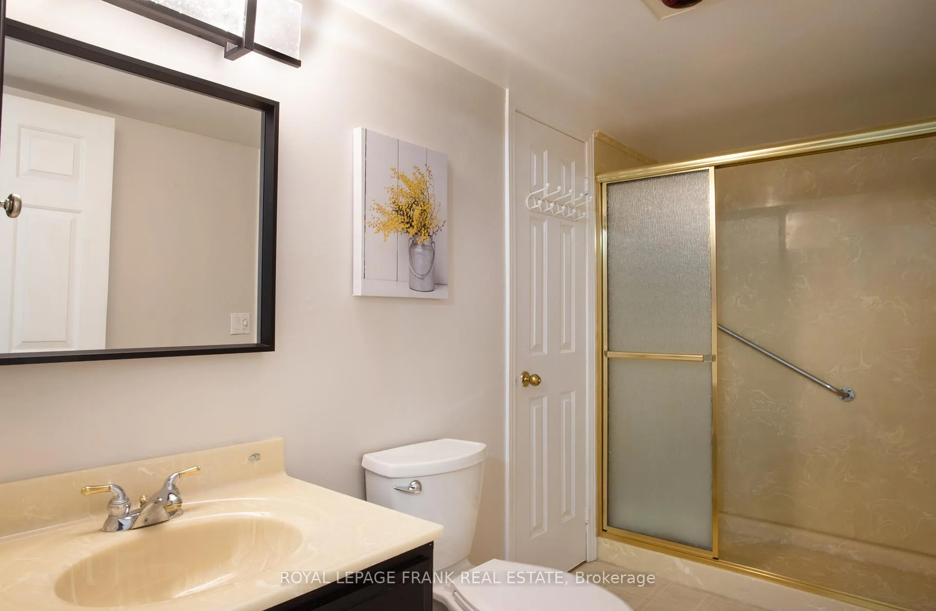 Photo 23 of Unit A15, 1651 Nash Road, Clarington, Courtice — HOMEH